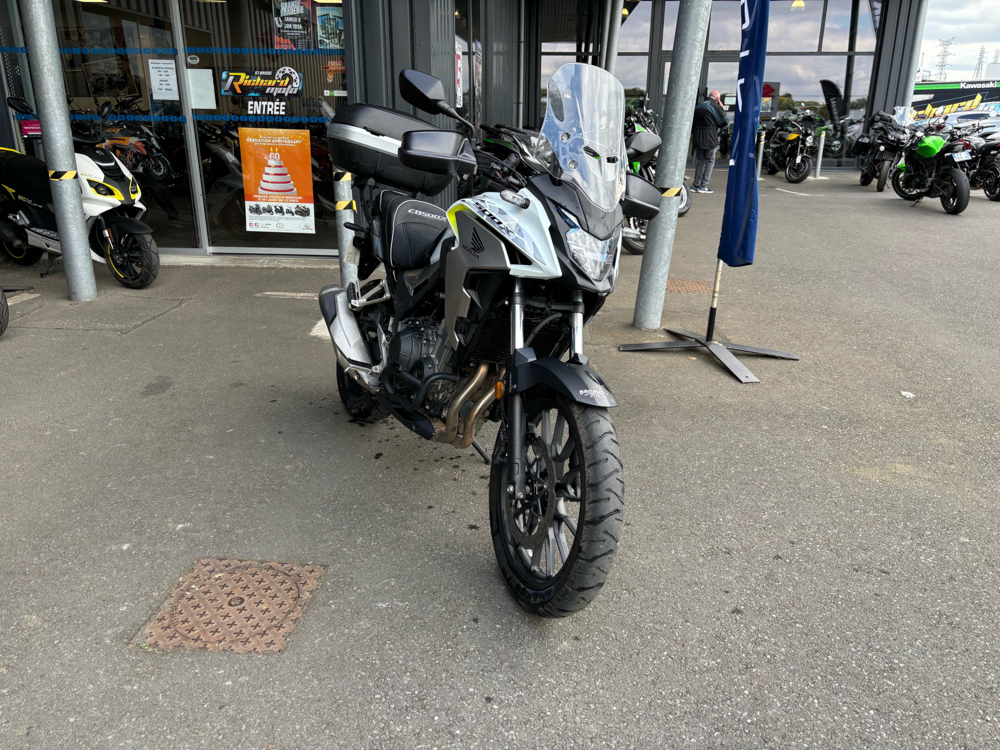 photo de HONDA CB 500 X 500 occasion de couleur  en vente à Tregueux n°2