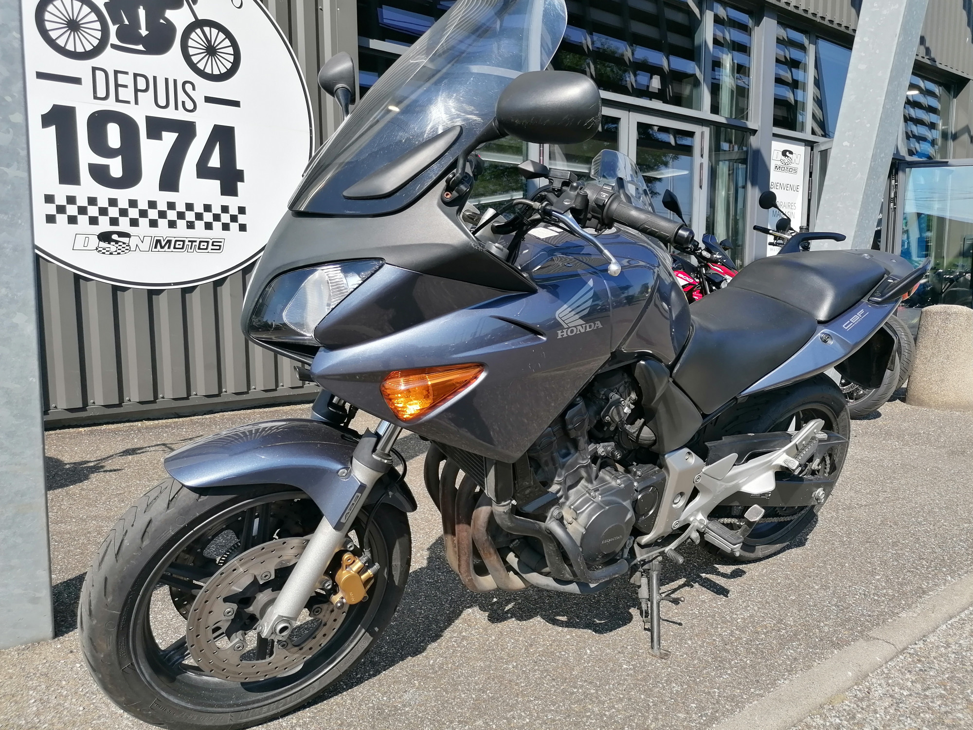 photo de HONDA CBF 600 S 600 occasion de couleur  en vente à Marmande n°1