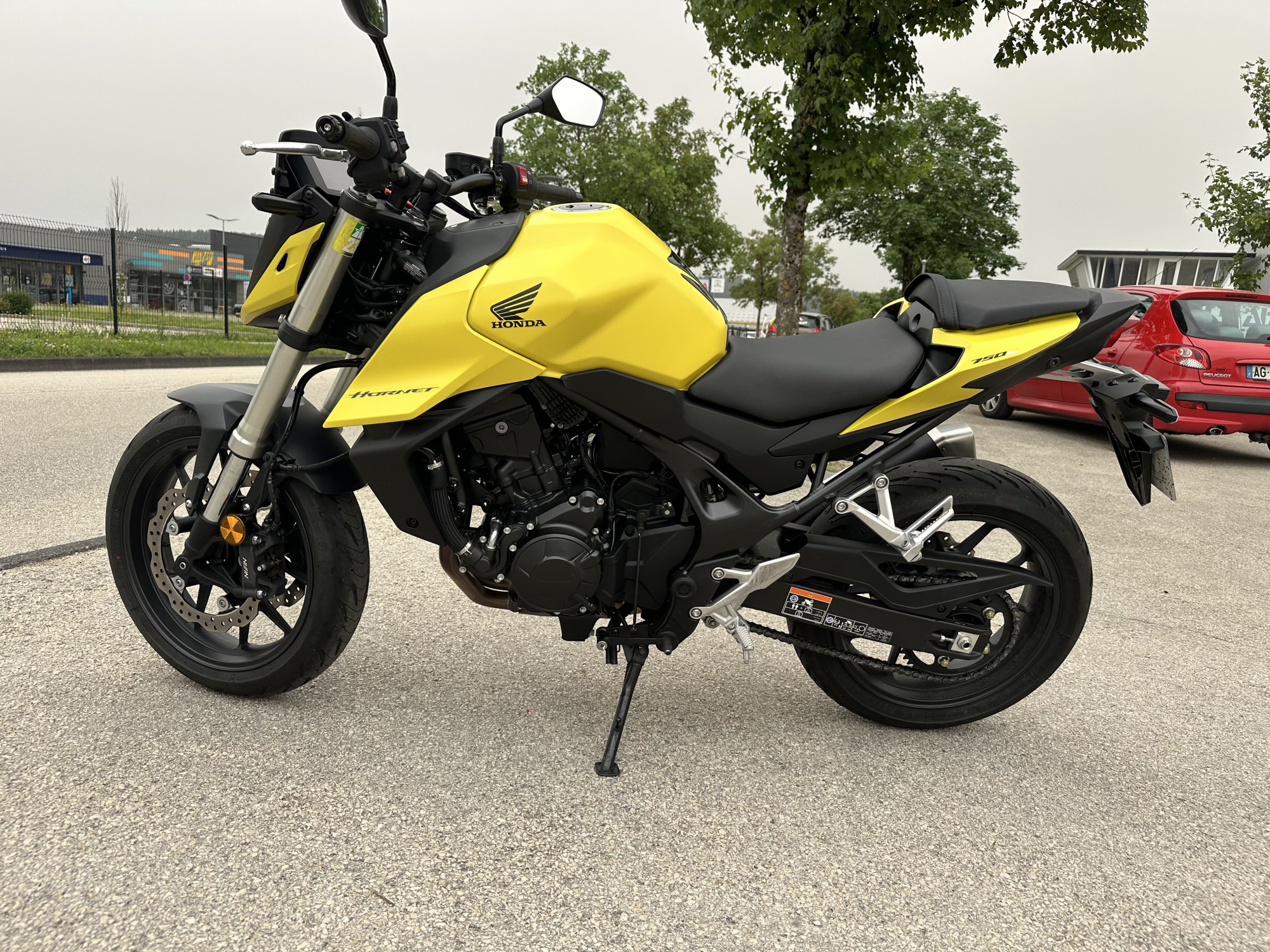 photo de HONDA CB 750 HORNET 750 occasion de couleur  en vente   Pontarlier