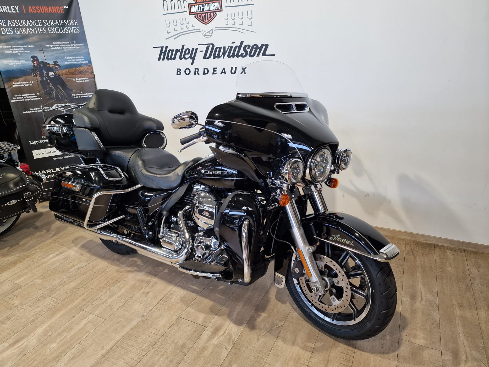 photo de HARLEY DAVIDSON TOURING ELECTRA GLIDE 1690 ULTRA 1690 occasion de couleur  en vente à Begles n°2