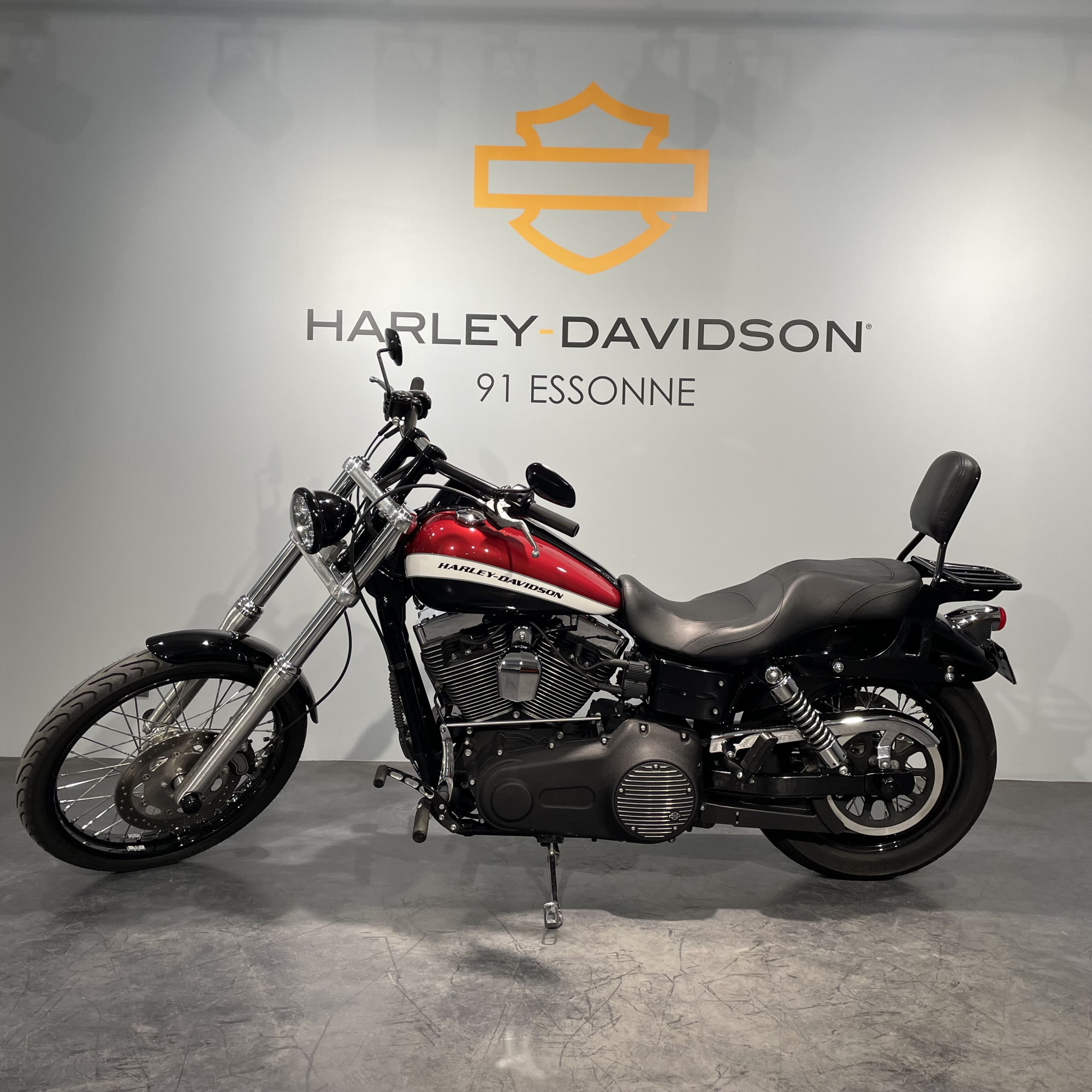 photo de HARLEY DAVIDSON DYNA WIDE GLIDE 1584 1584 occasion de couleur  en vente à Ballainvilliers n°2