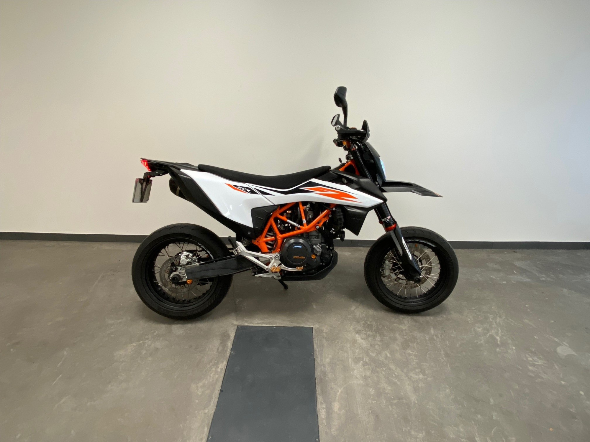 Annonce moto KTM 690 SMC R