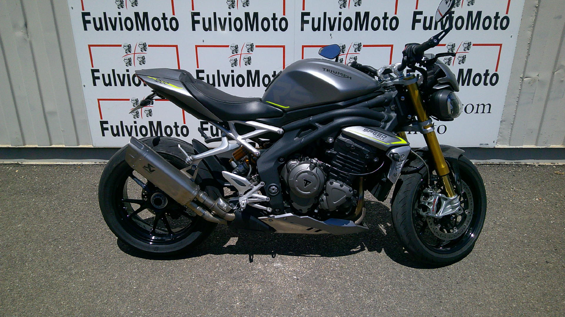 photo de TRIUMPH SPEED TRIPLE 1200 RS 1160 occasion de couleur  en vente à Arles n°3