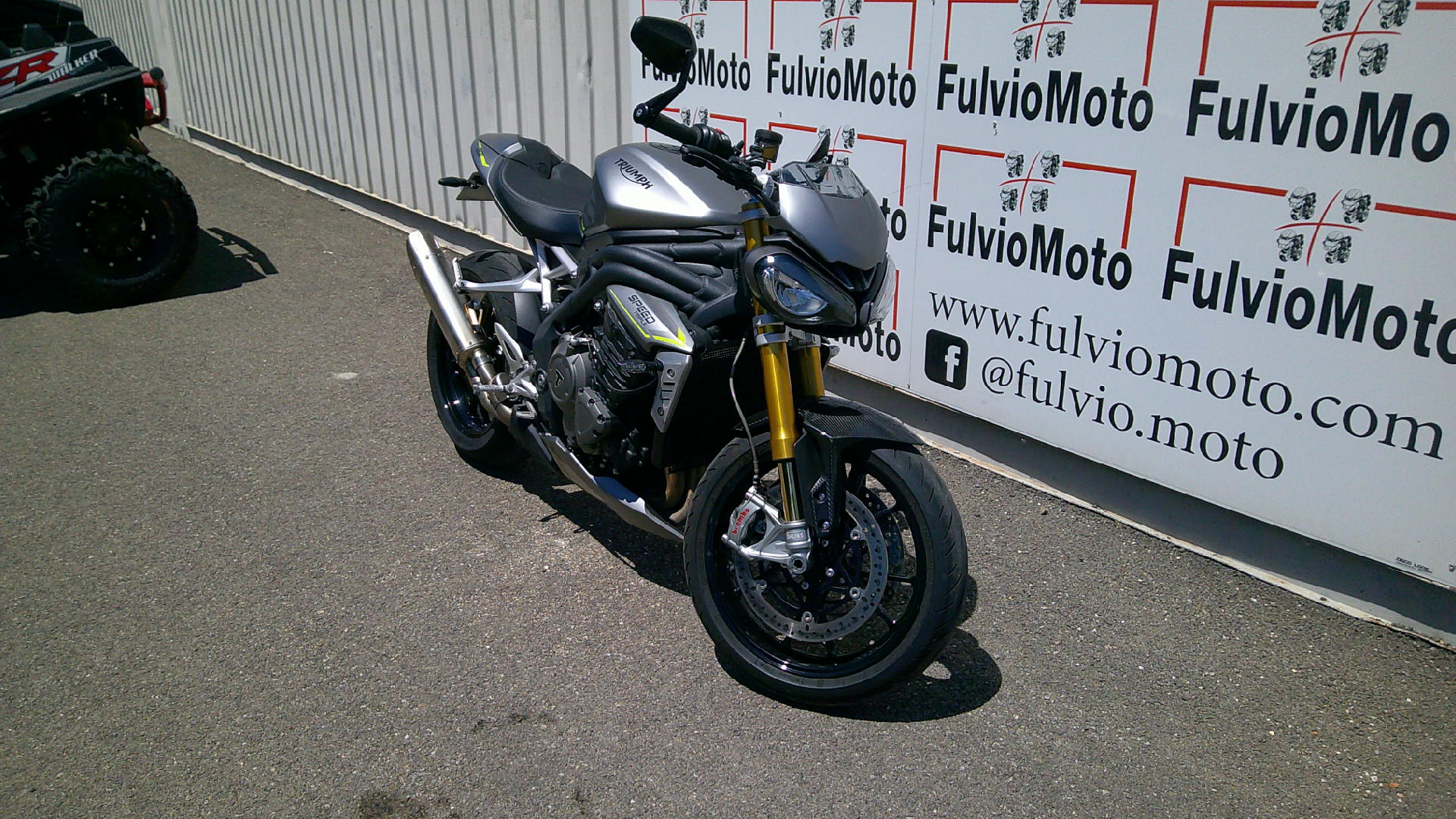 photo de TRIUMPH SPEED TRIPLE 1200 RS 1160 occasion de couleur  en vente à Arles n°2