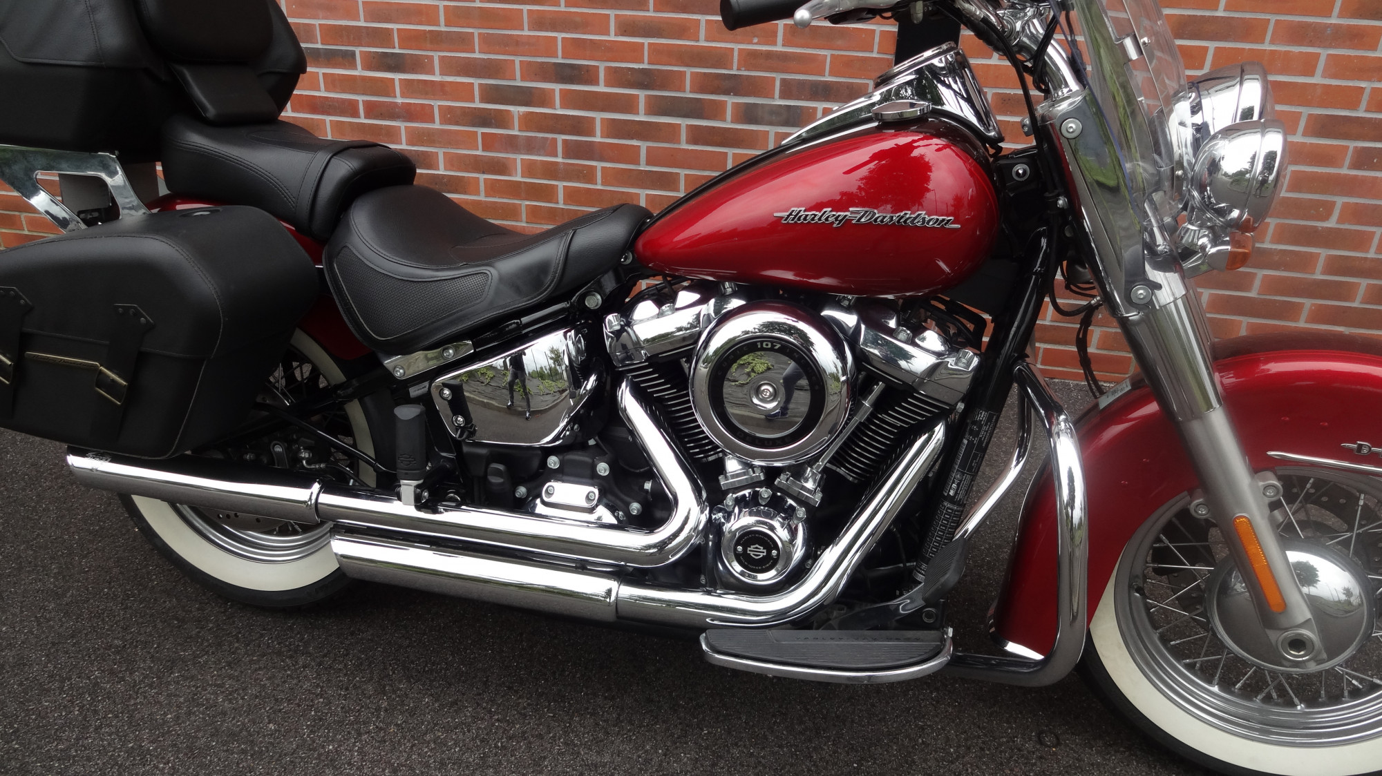 photo de HARLEY DAVIDSON SOFTAIL DELUXE 1745 1745 occasion de couleur  en vente à St Jean Du Cardonnay n°2