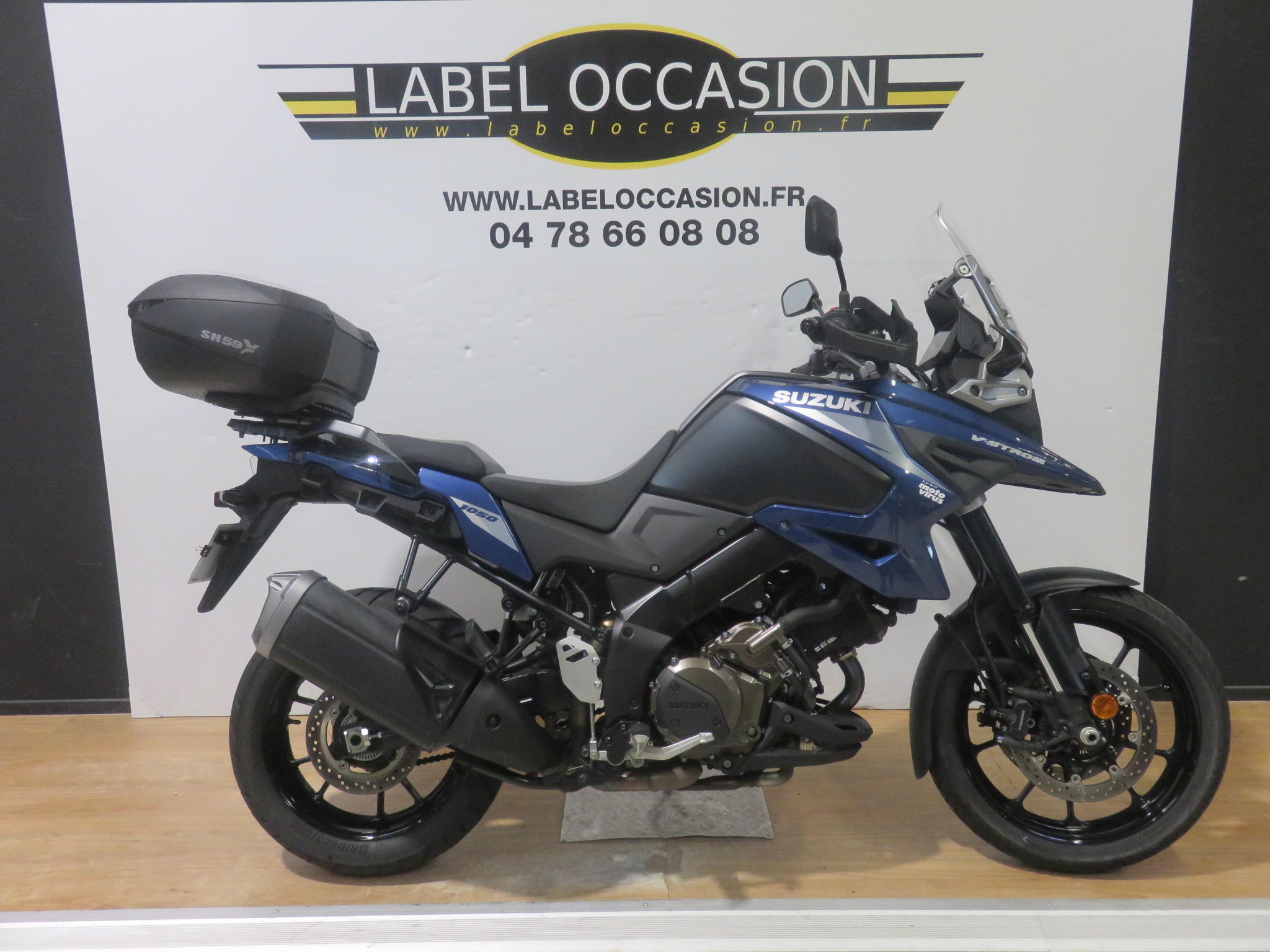 photo de SUZUKI DL 1050 V-STROM 1050 occasion de couleur  en vente à Limonest n°2