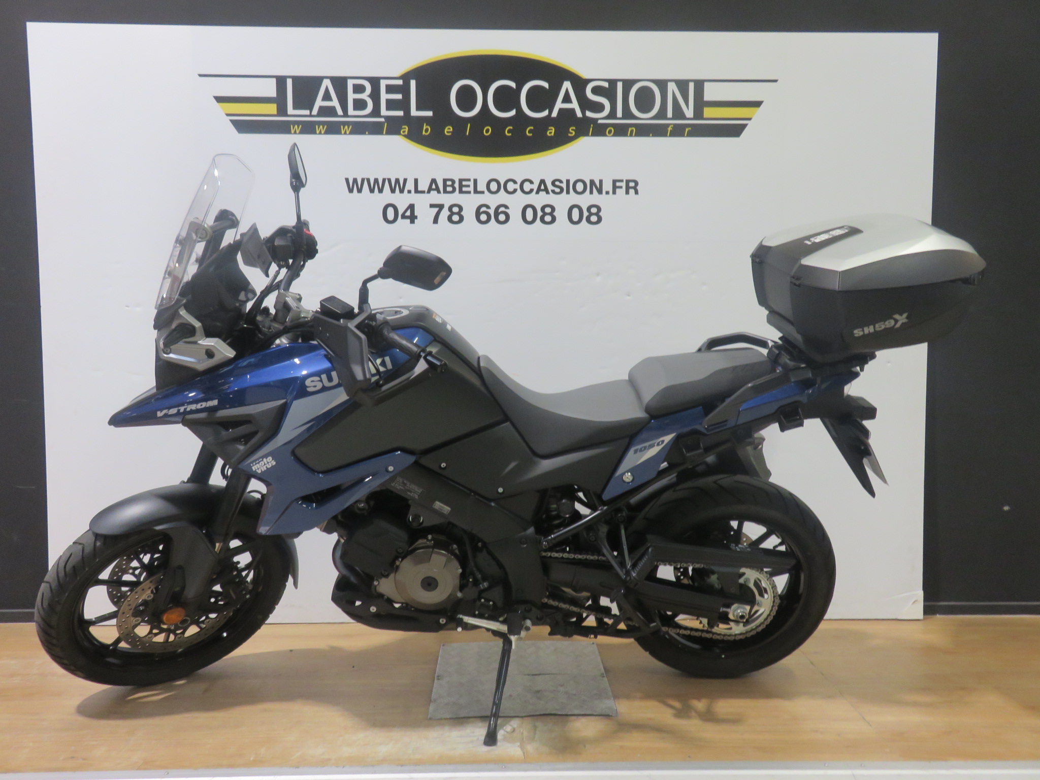 photo de SUZUKI DL 1050 V-STROM 1050 occasion de couleur  en vente à Limonest n°1