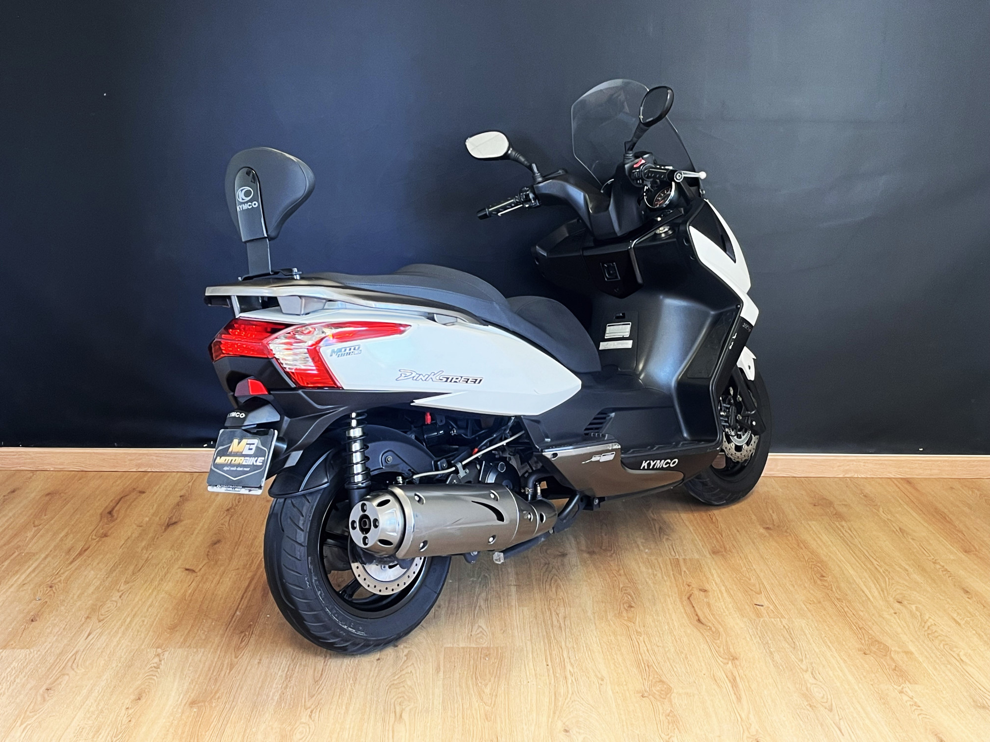 photo de KYMCO DINK STREET 125 125 occasion de couleur  en vente à Sallertaine n°2