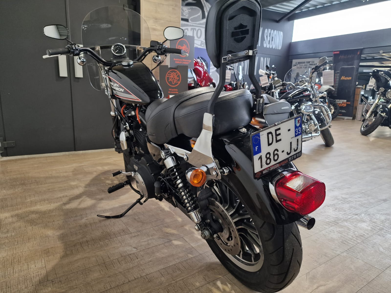 photo de HARLEY DAVIDSON SPORTSTER 883 R ABS 883 occasion de couleur  en vente   Begles