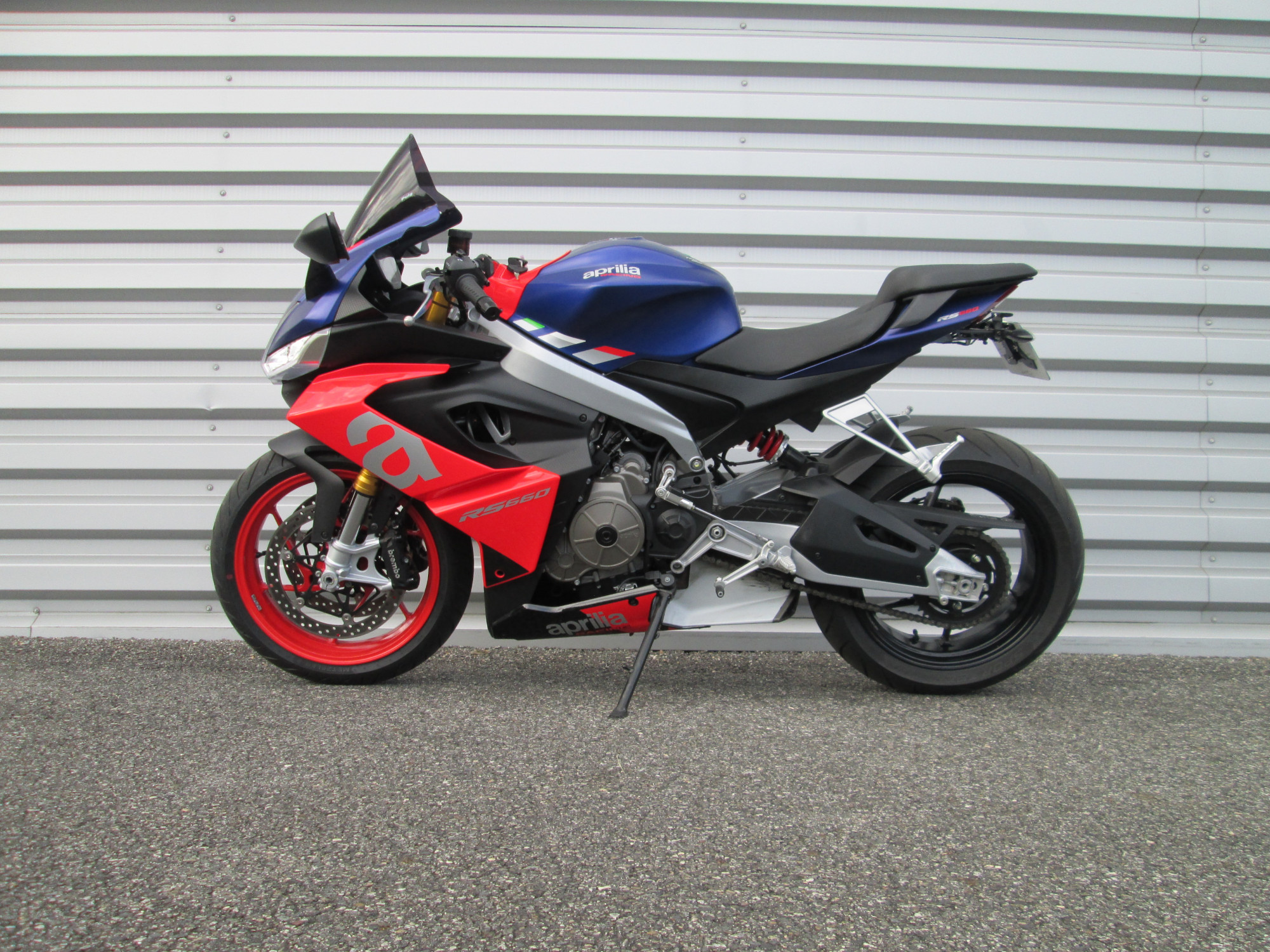 photo de APRILIA RS 660 ABS 660 occasion de couleur  en vente   Auch