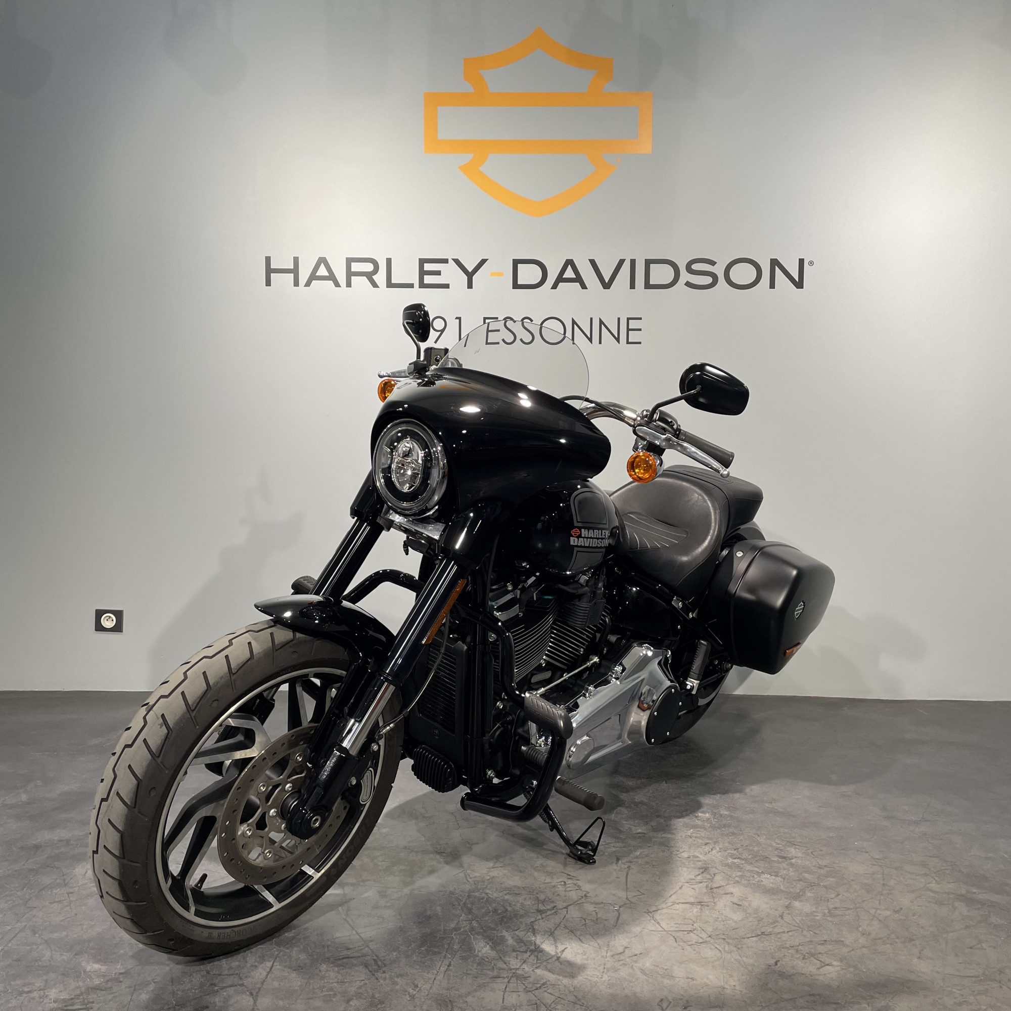 photo de HARLEY DAVIDSON SOFTAIL SPORT GLIDE 1745 1745 occasion de couleur  en vente à Ballainvilliers n°3