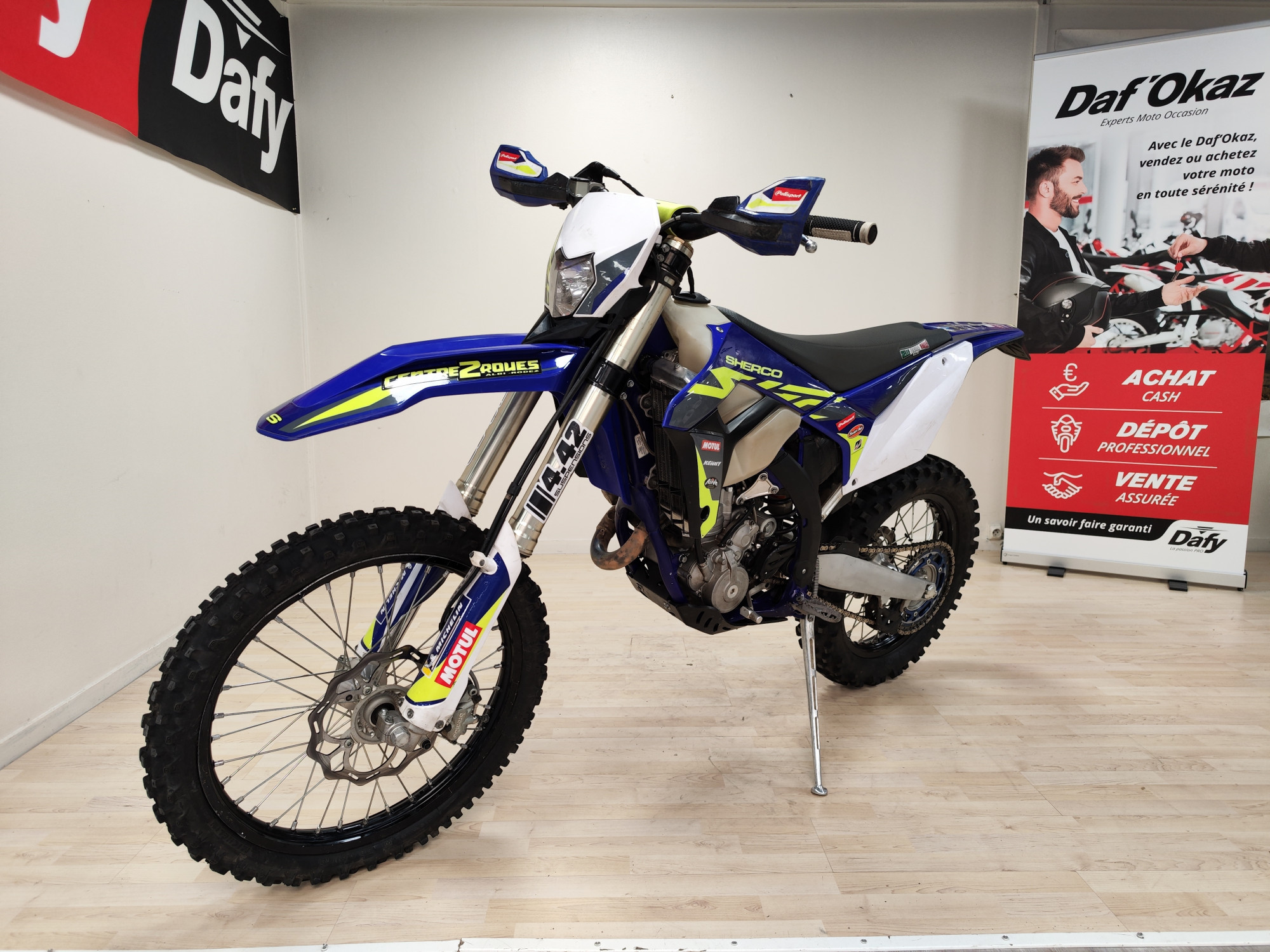 photo de SHERCO 250 SEF FACTORY 250 occasion de couleur  en vente à Champniers n°3