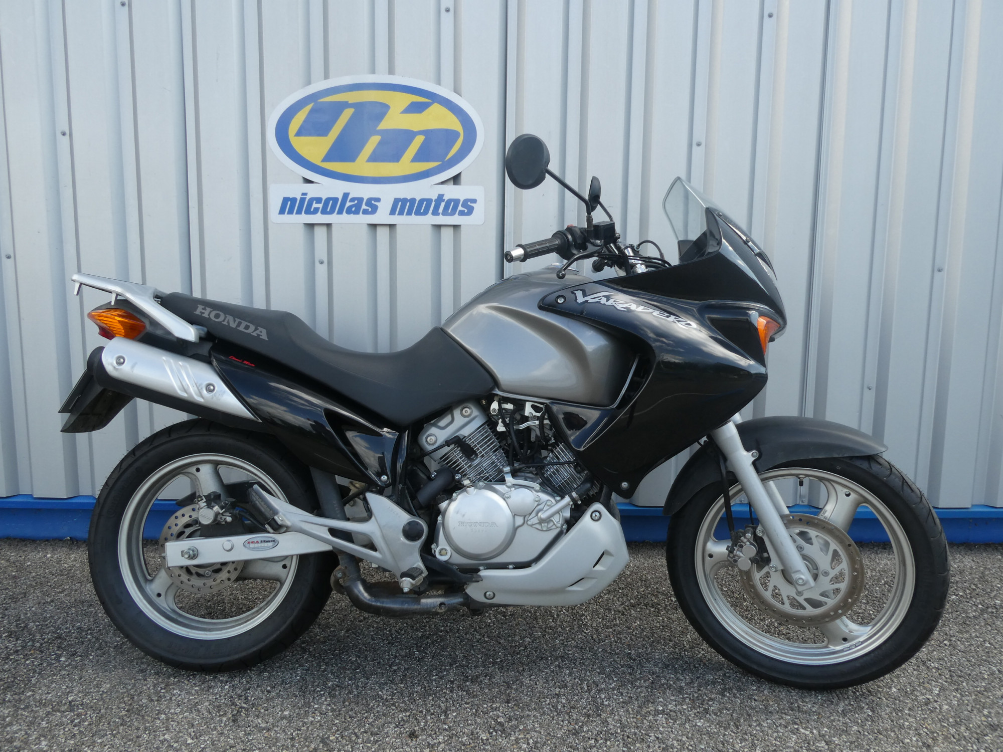 photo de HONDA VARADERO 125 125 occasion de couleur  en vente à Annonay n°3