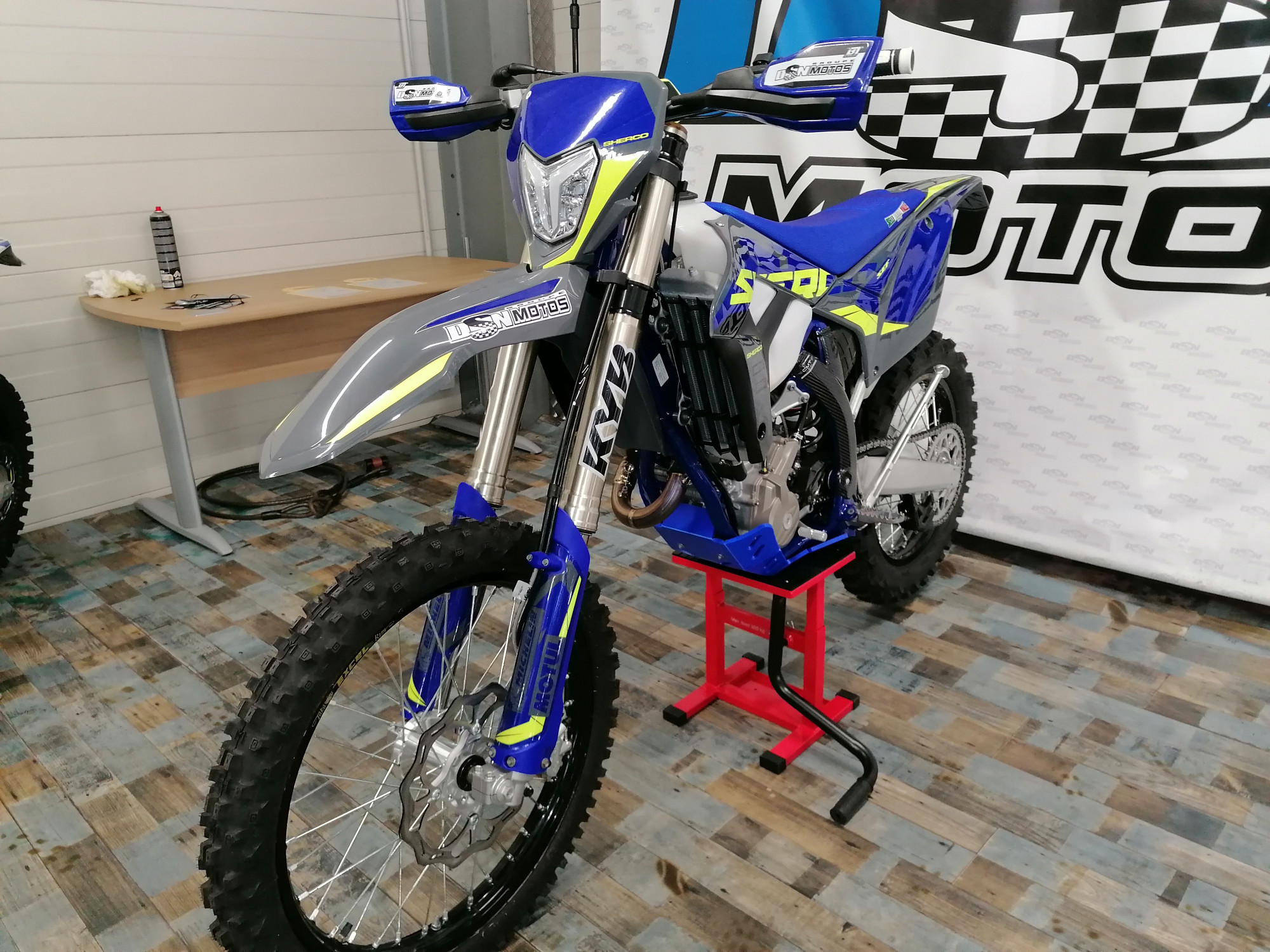 photo de SHERCO 300 SE-F FACTORY 300 occasion de couleur  en vente à Toulenne n°3