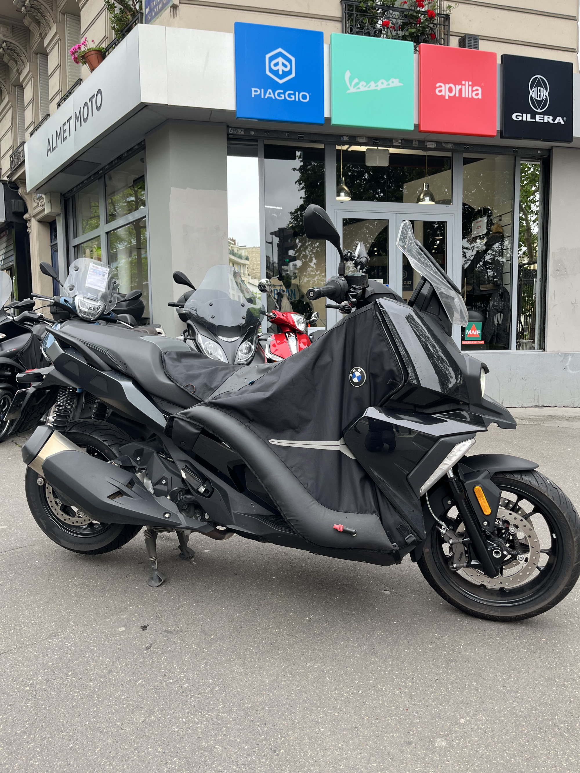 photo de BMW C 400 X 400 occasion de couleur  en vente à Paris 12 n°3