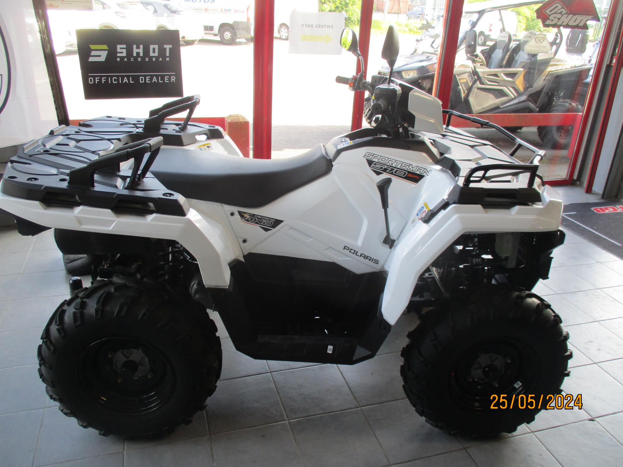 photo de POLARIS SPORTSMAN 570 occasion de couleur  en vente à Soissons n°3