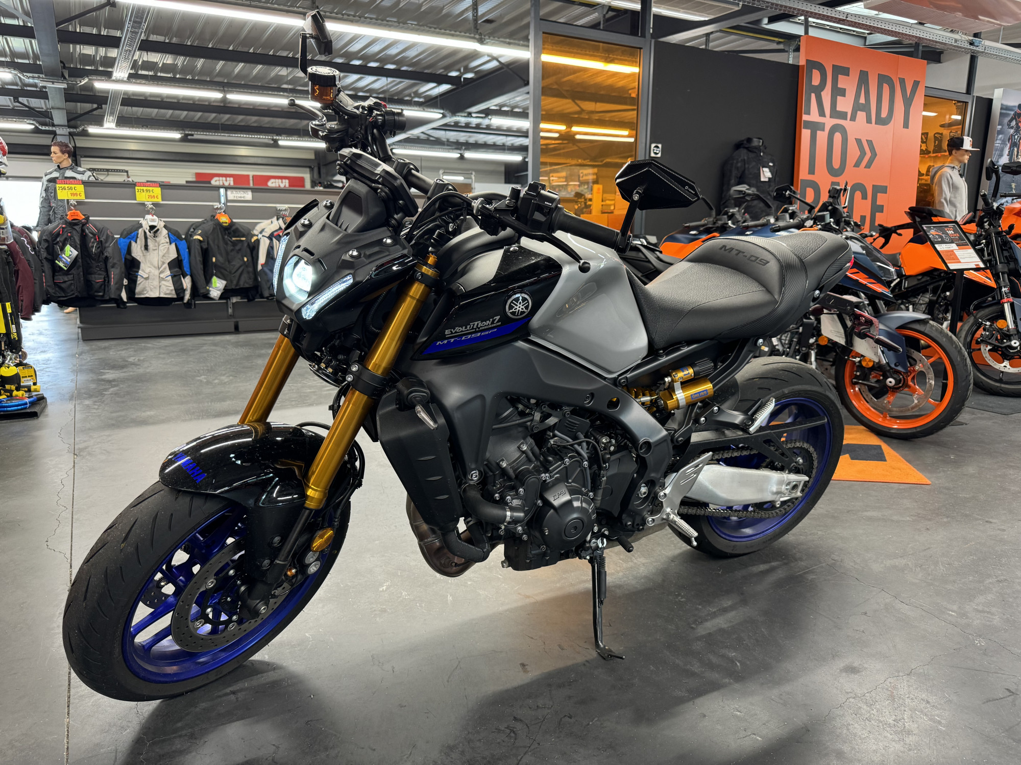 photo de YAMAHA MT-09 SP 850 occasion de couleur  en vente   Feytiat