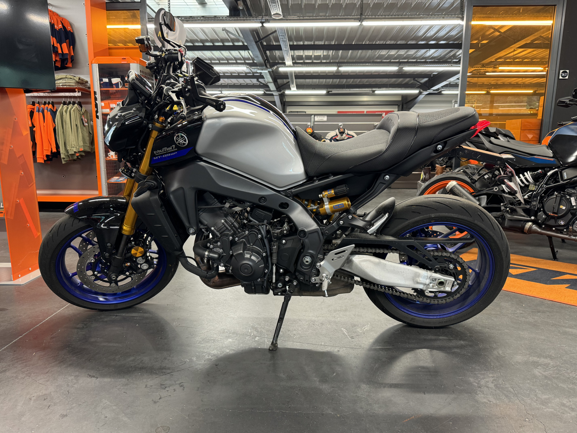 photo de YAMAHA MT-09 SP 850 occasion de couleur  en vente à Feytiat n°3