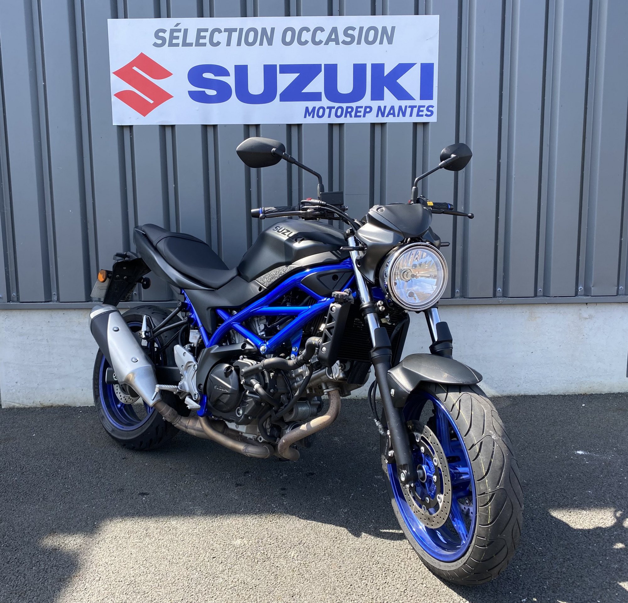 photo de SUZUKI SV 650 650 occasion de couleur  en vente à Orvault n°2