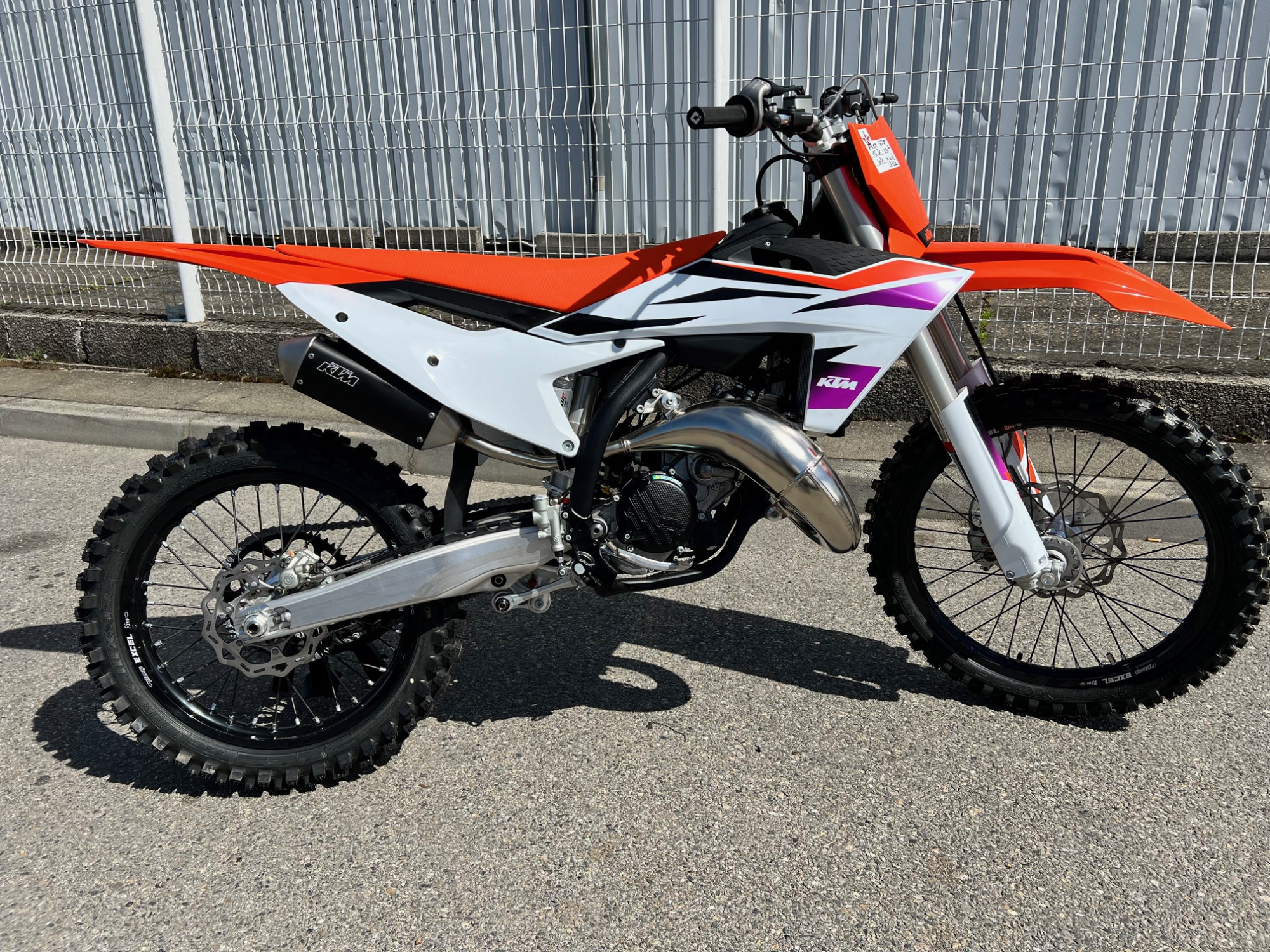 photo de KTM 125 SX 125 occasion de couleur  en vente à Montauban n°3