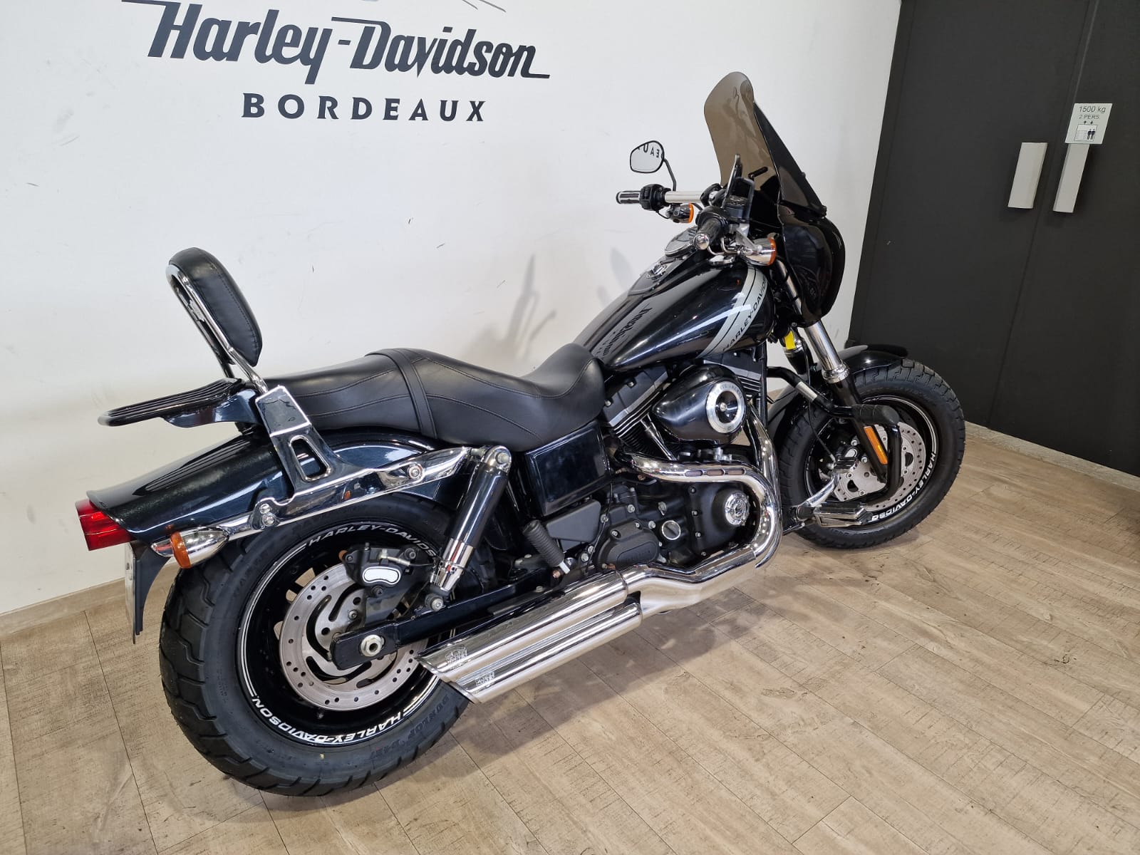 photo de HARLEY DAVIDSON DYNA FAT BOB 1690 1690 occasion de couleur  en vente à Begles n°3