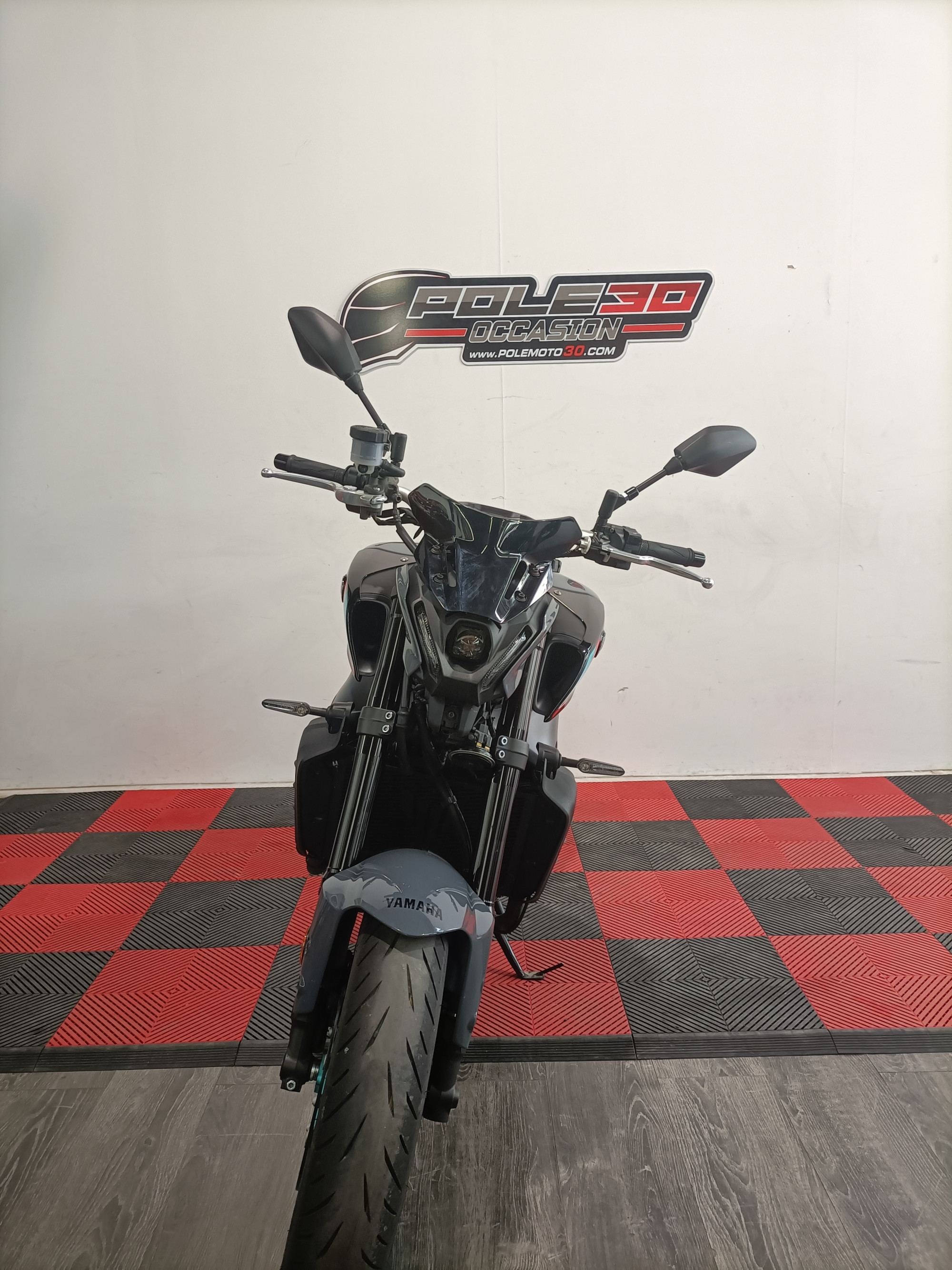 photo de YAMAHA MT-09 850 occasion de couleur  en vente à Nimes n°3