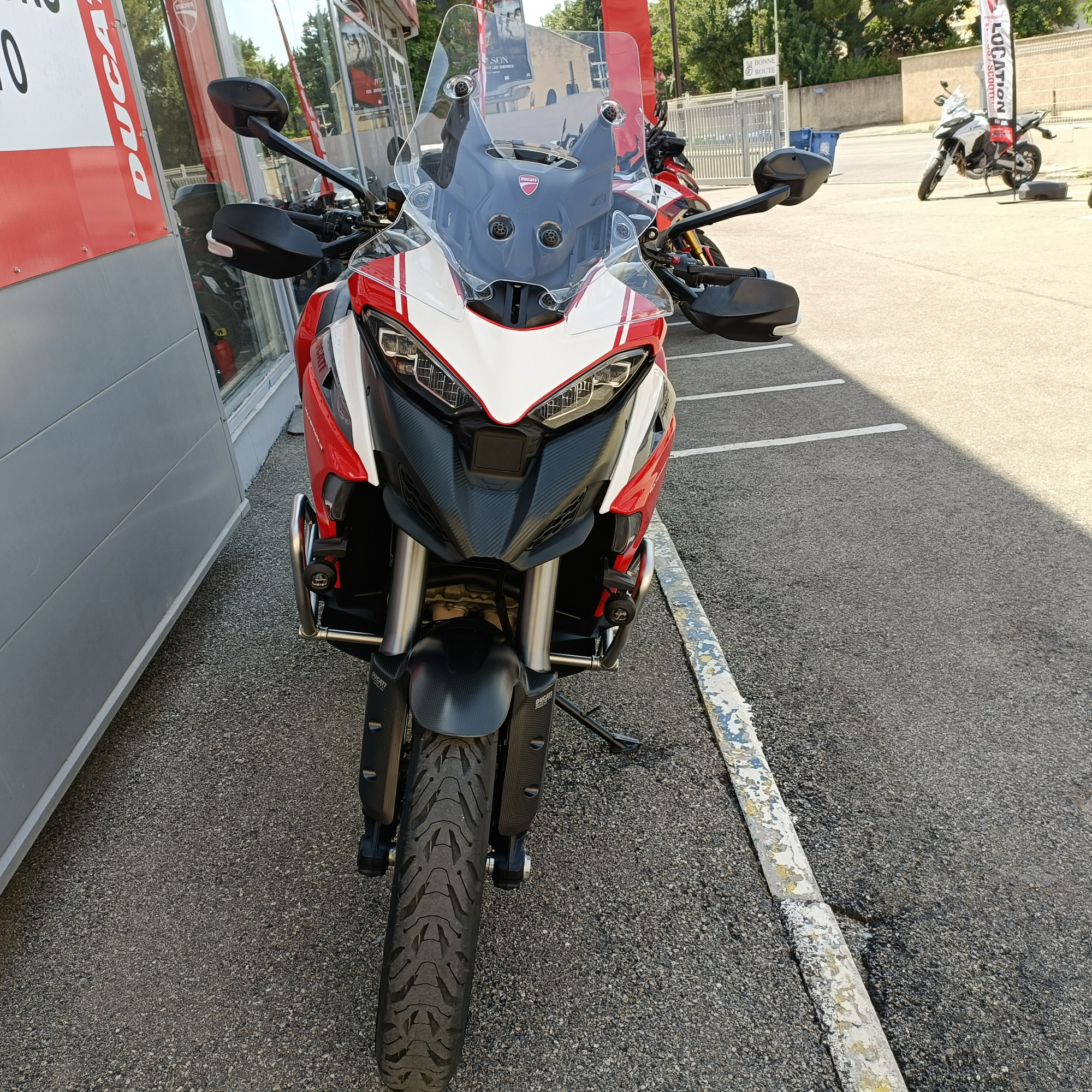 photo de DUCATI MULTISTRADA V4 S 1153 occasion de couleur  en vente à Avignon n°3