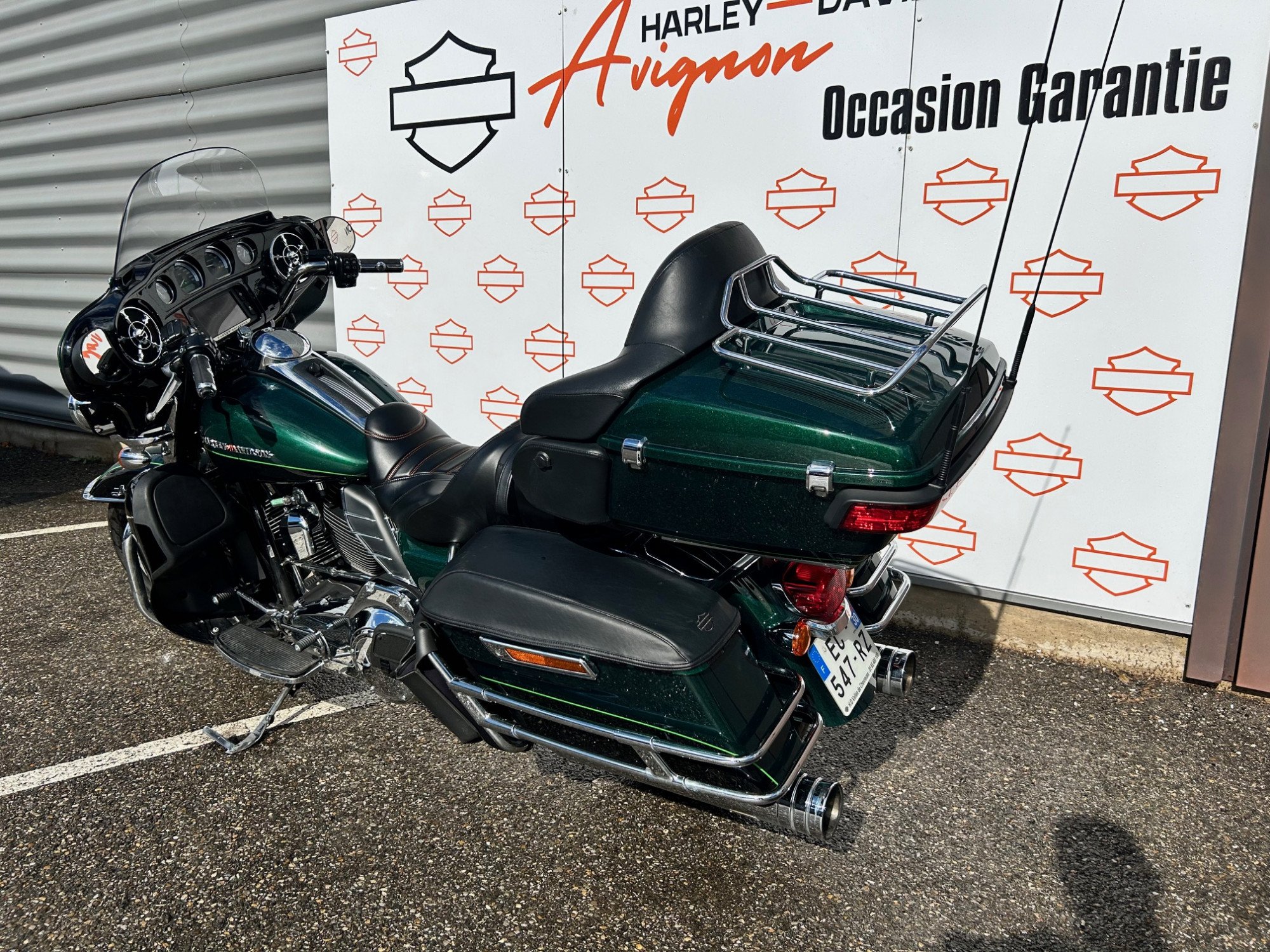 photo de HARLEY DAVIDSON TOURING ELECTRA 1690 ULTRA LIMIT 1690 occasion de couleur  en vente à Rochefort Du Gard n°2