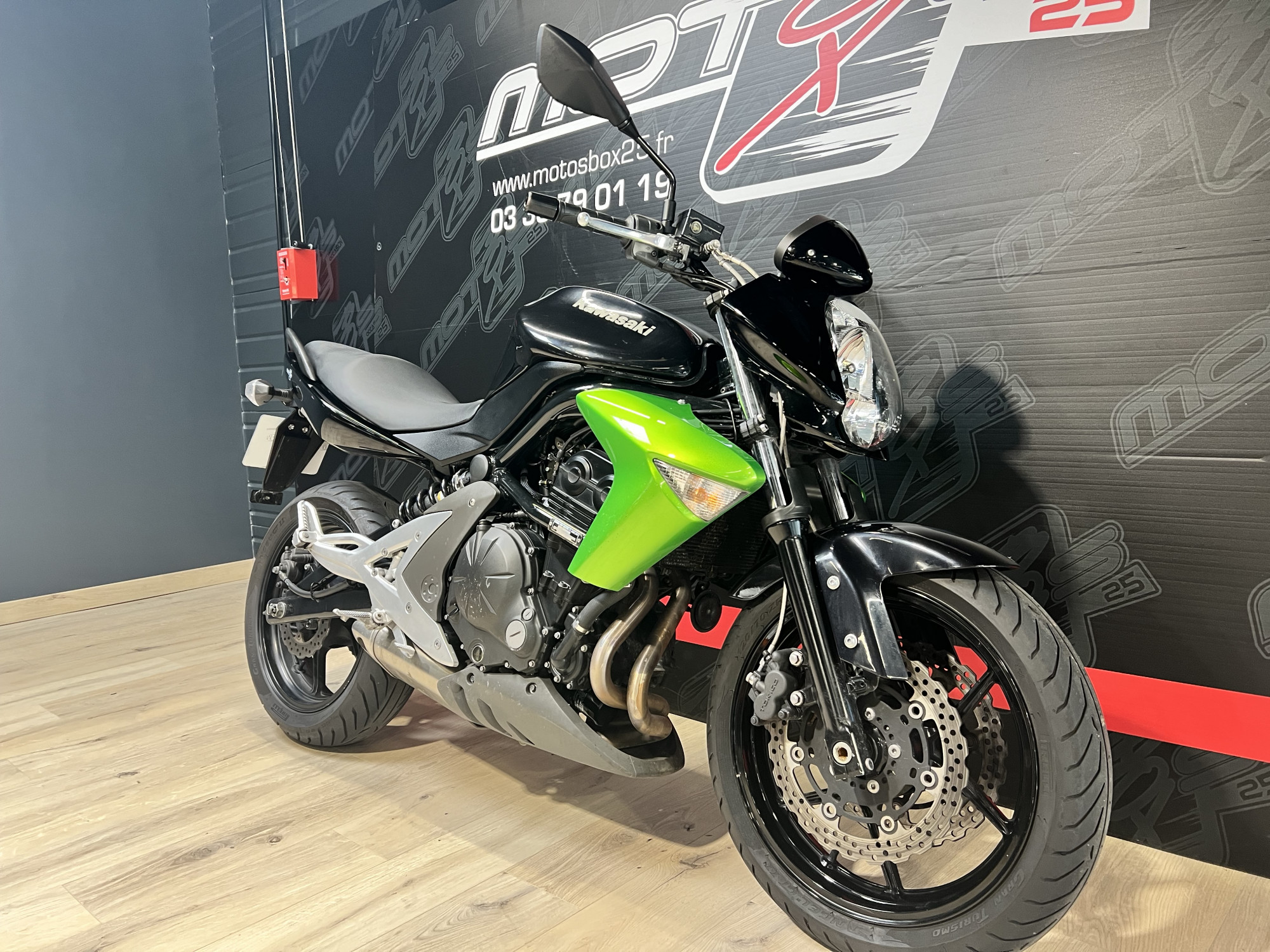 photo de KAWASAKI ER-6 650 occasion de couleur  en vente à Franois n°2