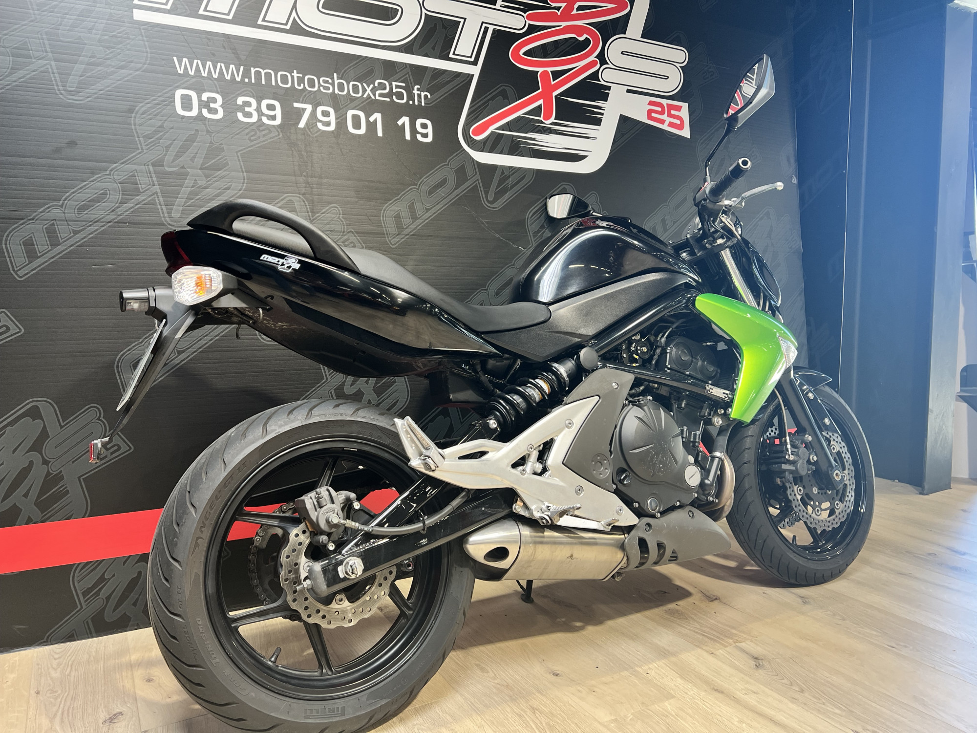 photo de KAWASAKI ER-6 650 occasion de couleur  en vente à Franois n°3