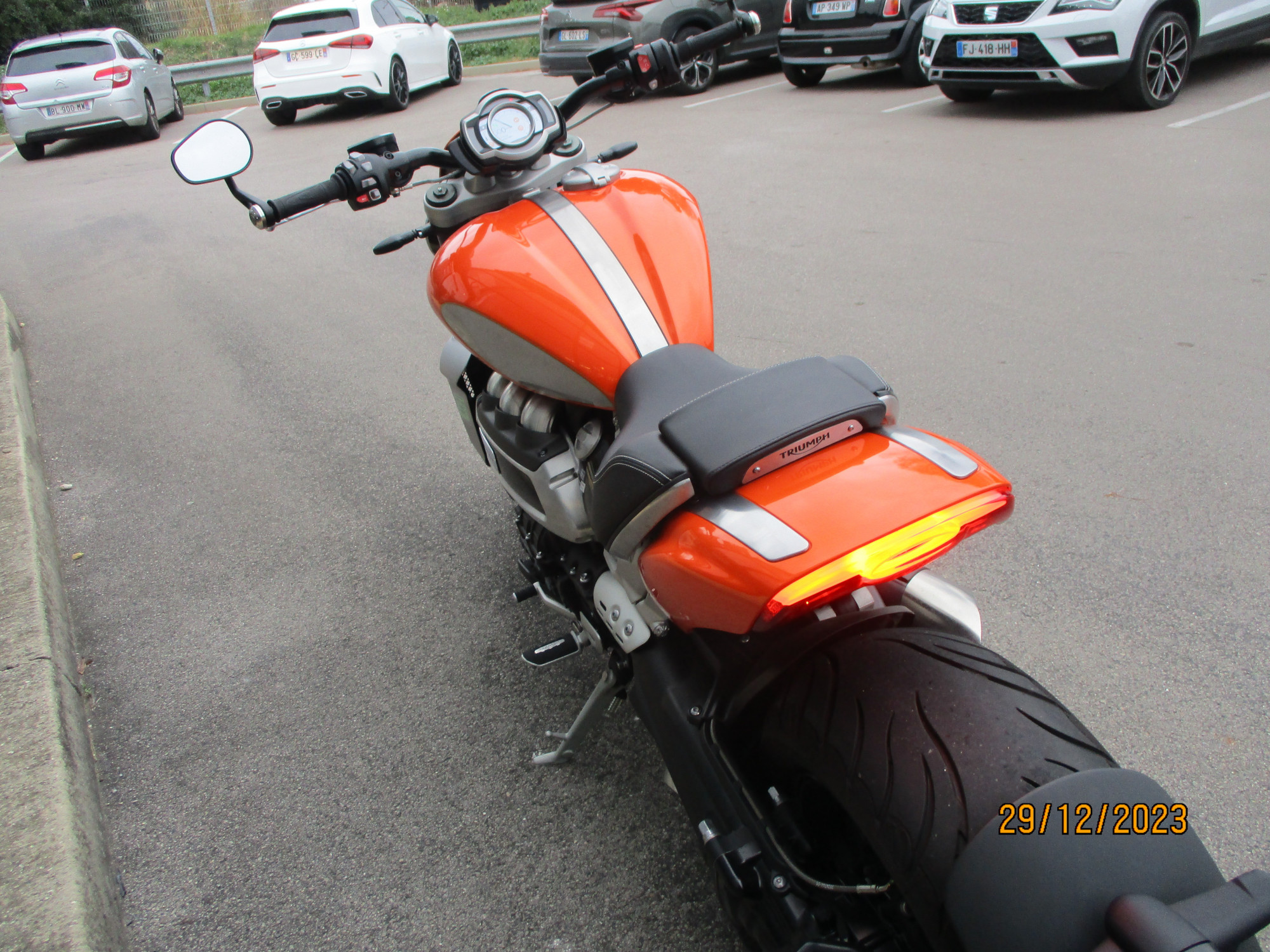 photo de TRIUMPH ROCKET 3 R 2500 occasion de couleur  en vente à Montpellier n°2