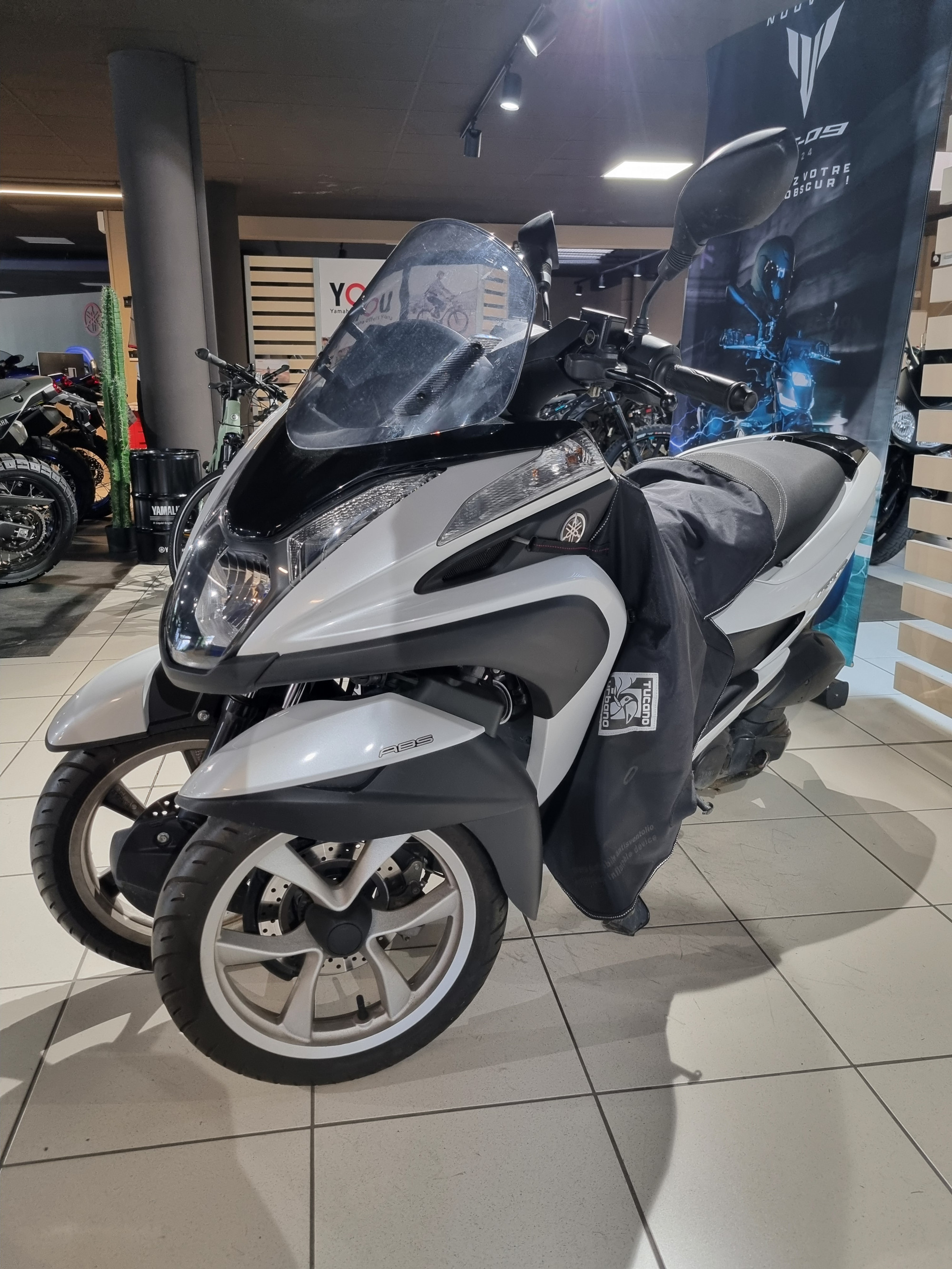 photo de YAMAHA TRICITY 125 125 occasion de couleur  en vente à Orvault n°2