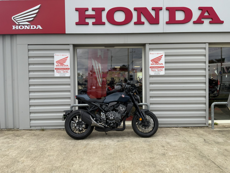 photo de HONDA CB1000R BLACK EDITION 1000 occasion de couleur  en vente   Le Mans