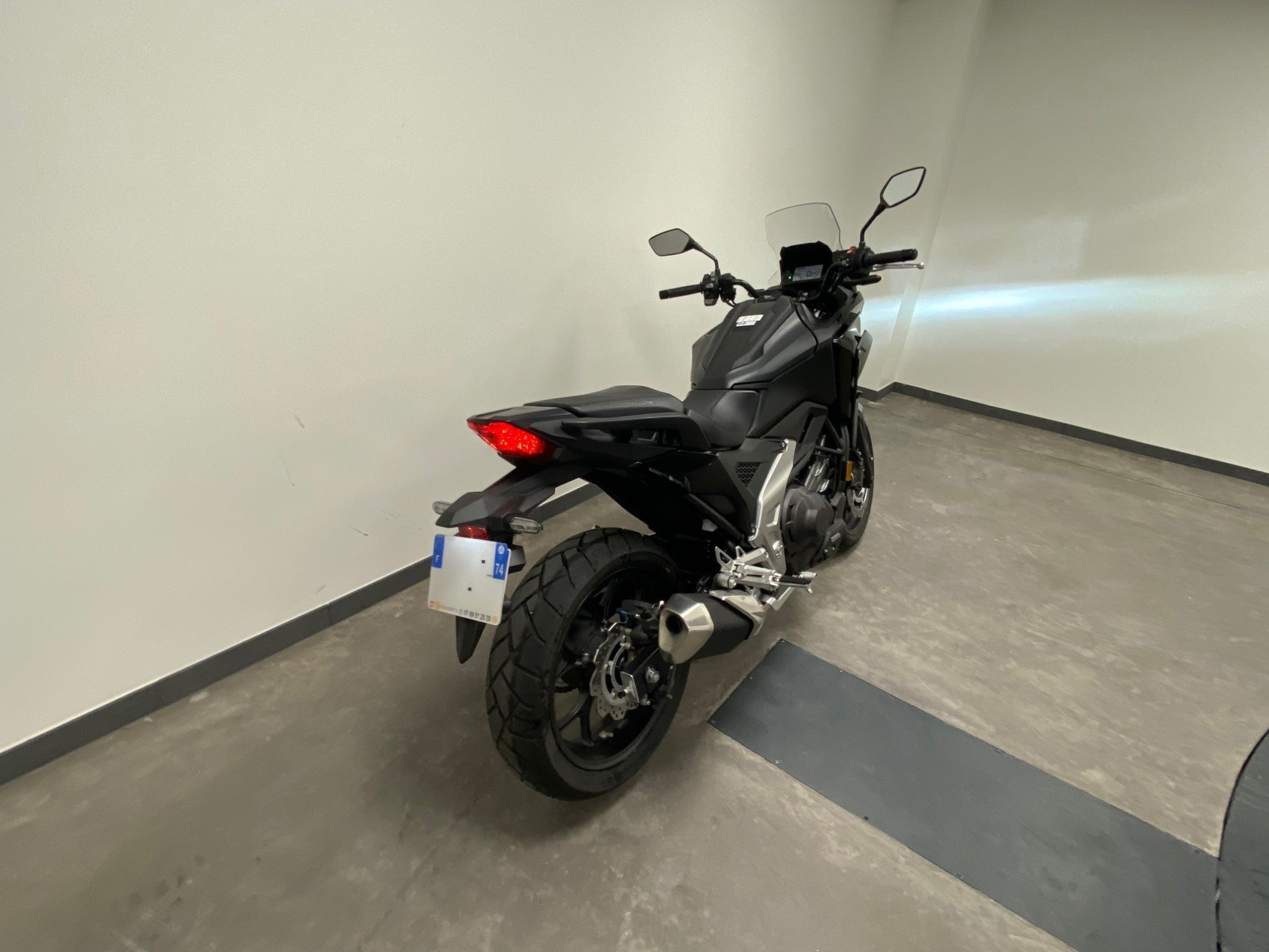 photo de HONDA NC 750 X 750 occasion de couleur  en vente   Epagny