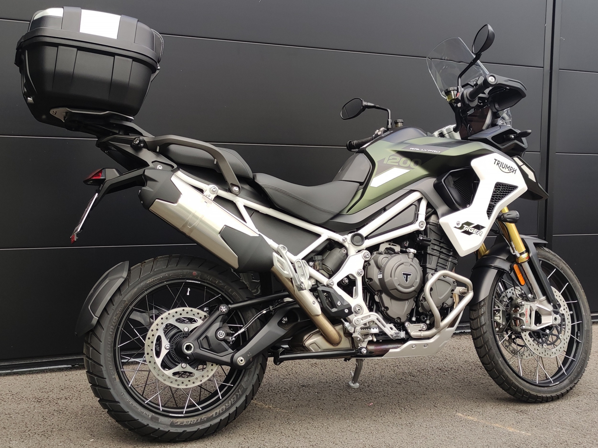 photo de TRIUMPH TIGER 1200 RALLY PRO 1160 occasion de couleur  en vente à Eragny n°1