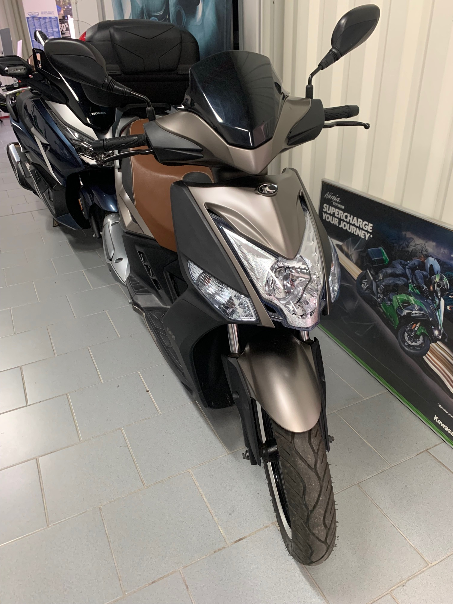 photo de KYMCO AGILITY 125 occasion de couleur  en vente à St Quentin n°2