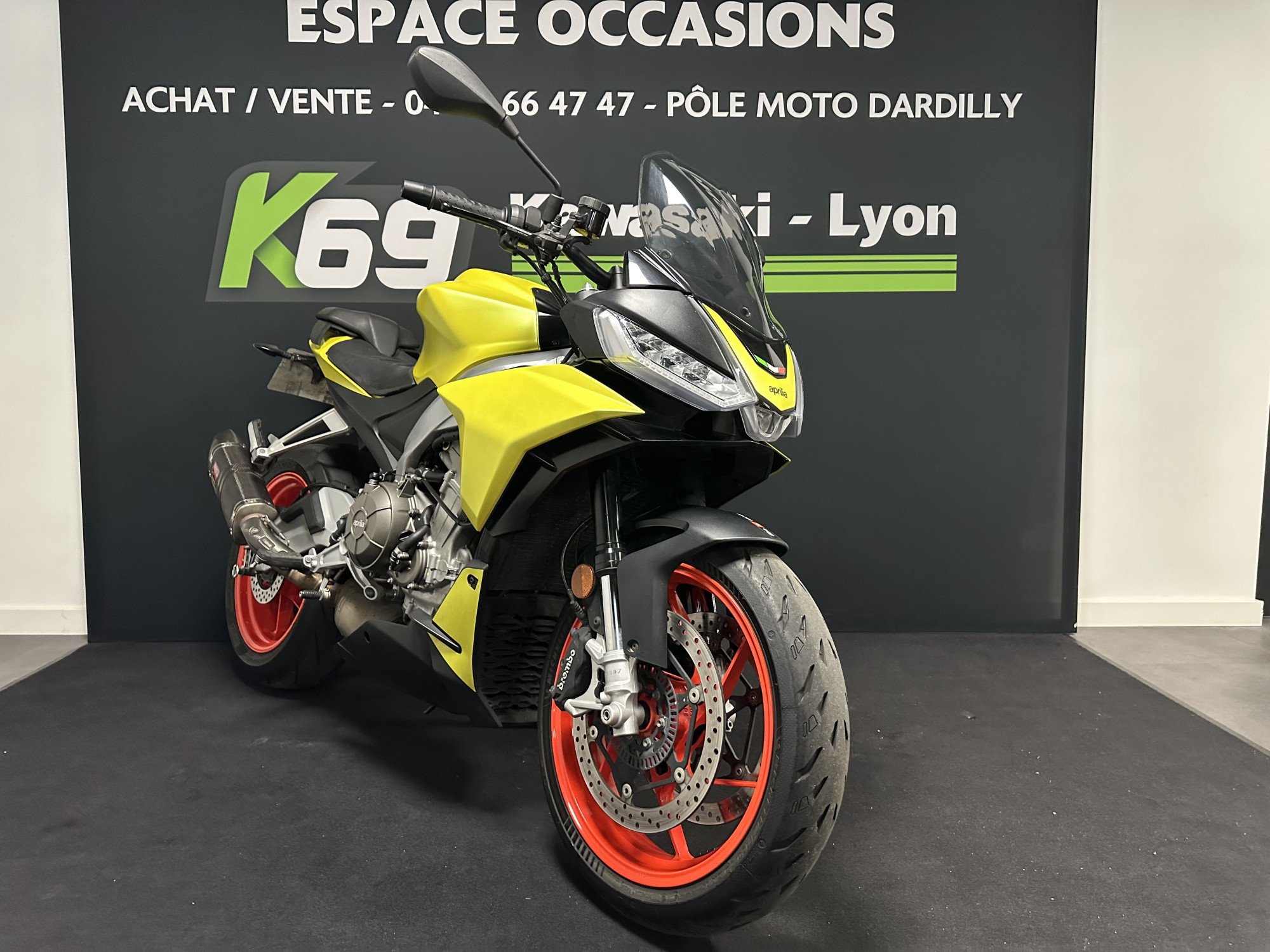 photo de APRILIA TUONO 660 660 occasion de couleur  en vente à Dardilly n°3