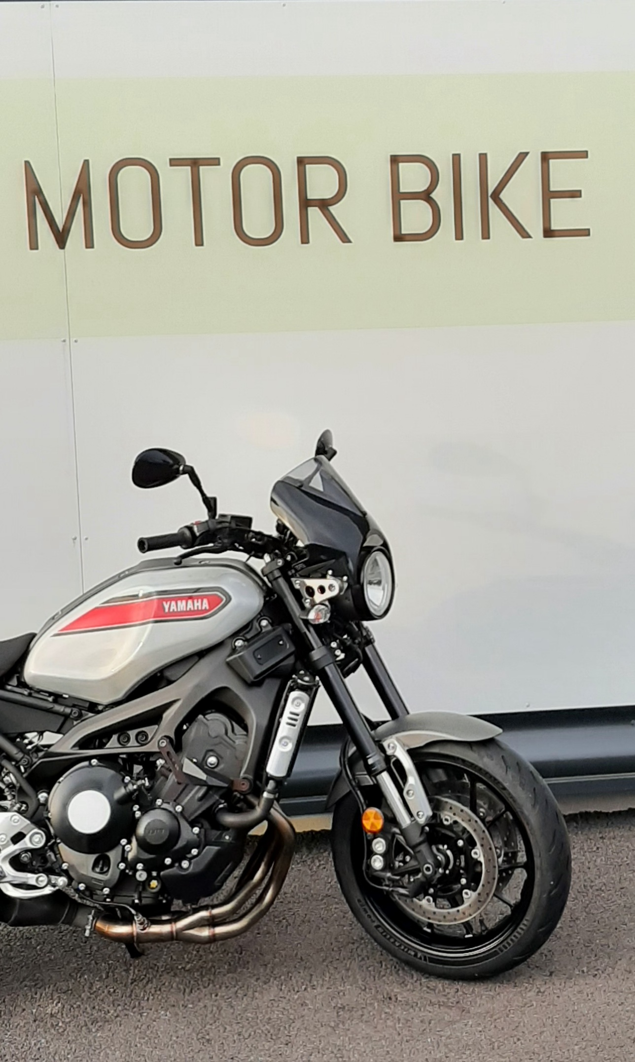 photo de YAMAHA XSR 900 850 occasion de couleur  en vente à St Andre Sur Orne n°2