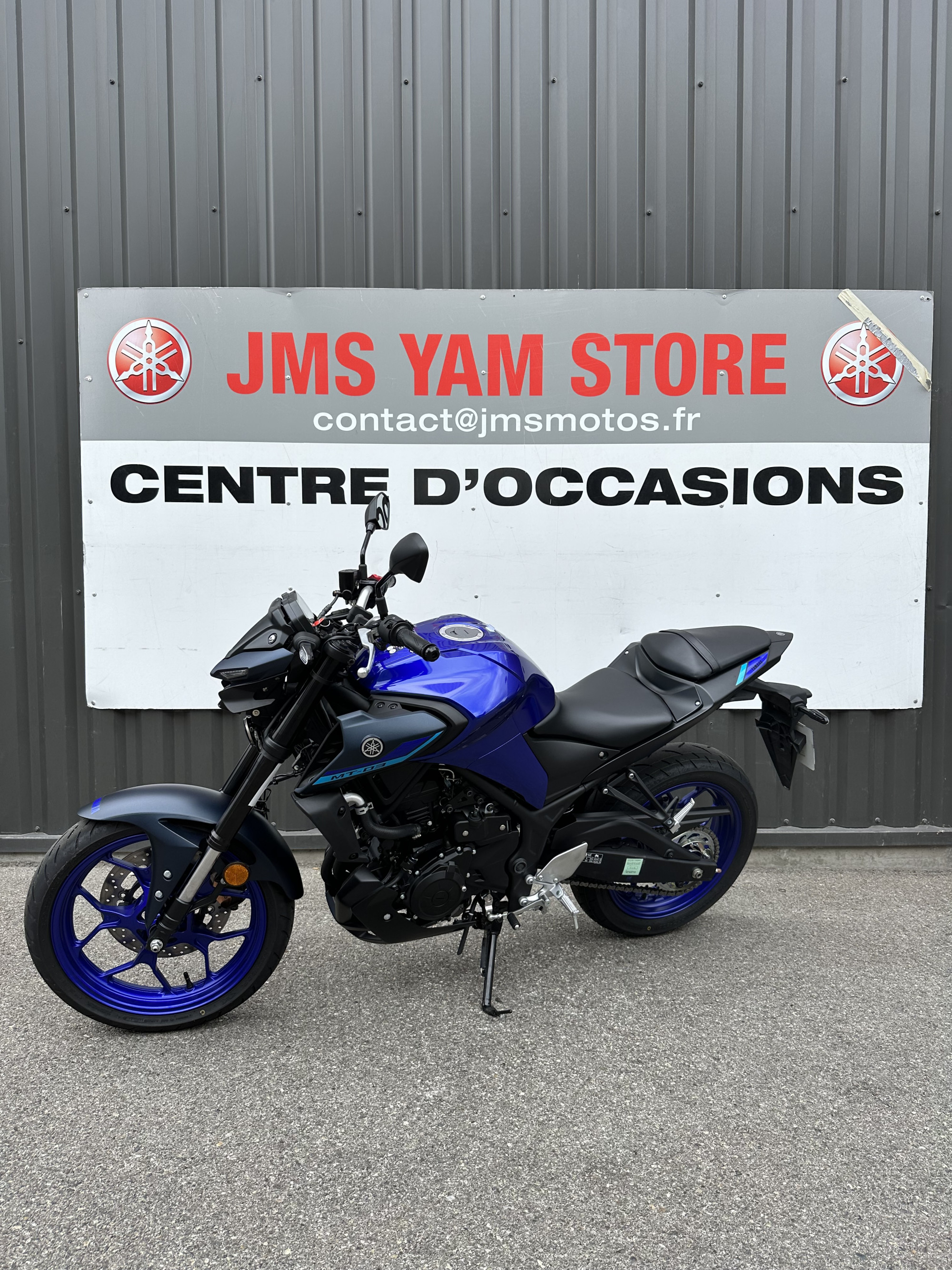 photo de YAMAHA MT 321 occasion de couleur  en vente   Avignon