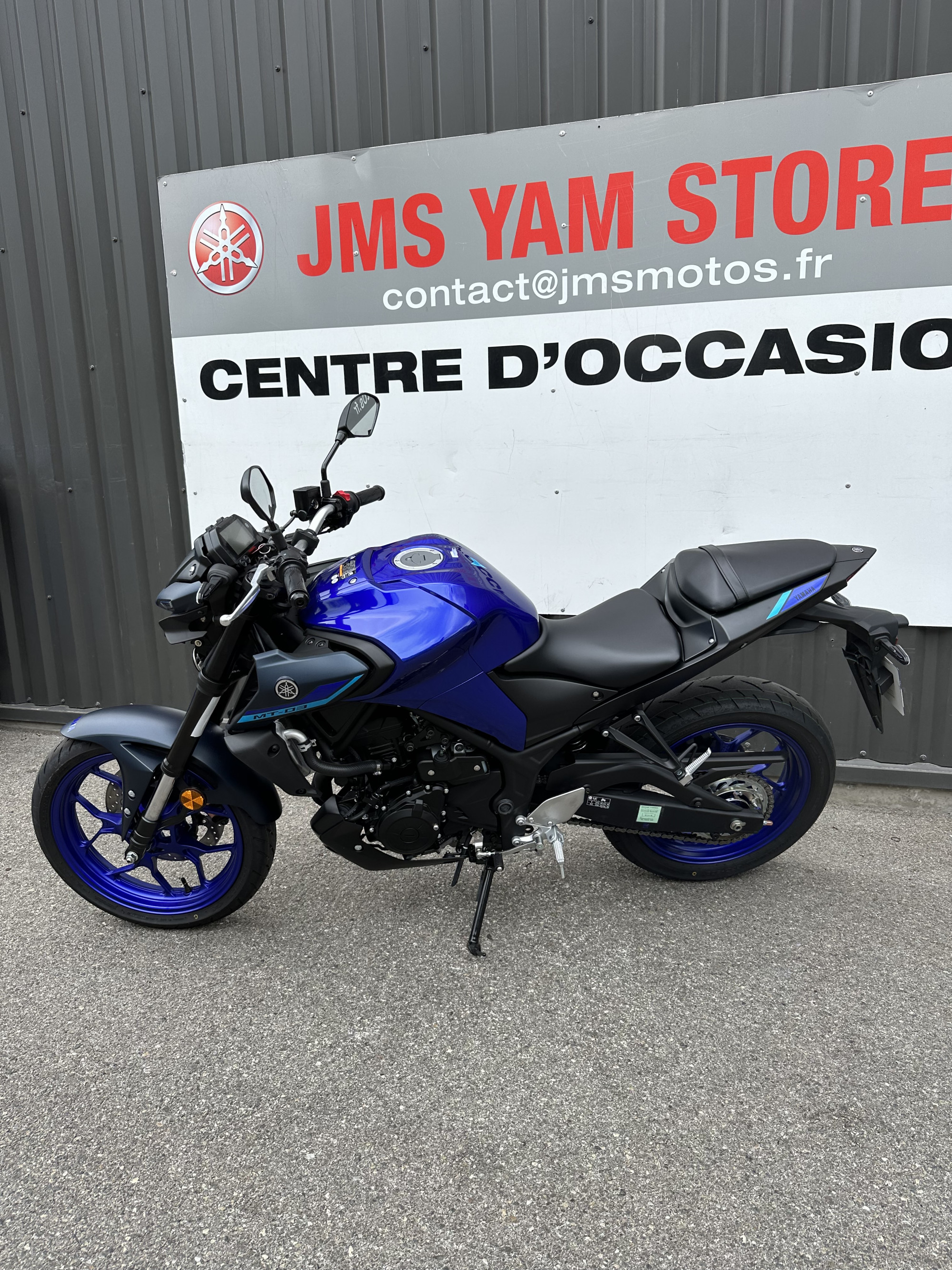 photo de YAMAHA MT 321 occasion de couleur  en vente à Avignon n°2