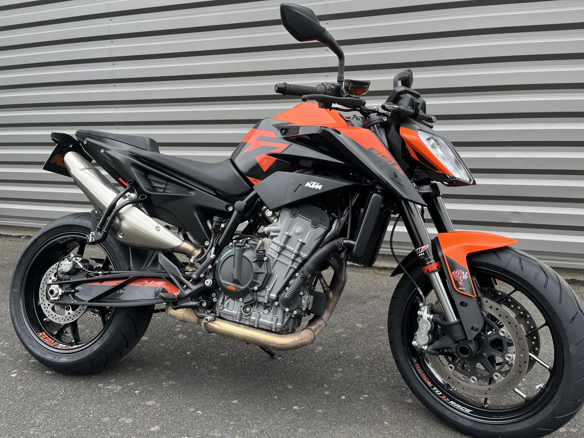 photo de KTM 890 DUKE L 890 occasion de couleur  en vente à Gleize n°3