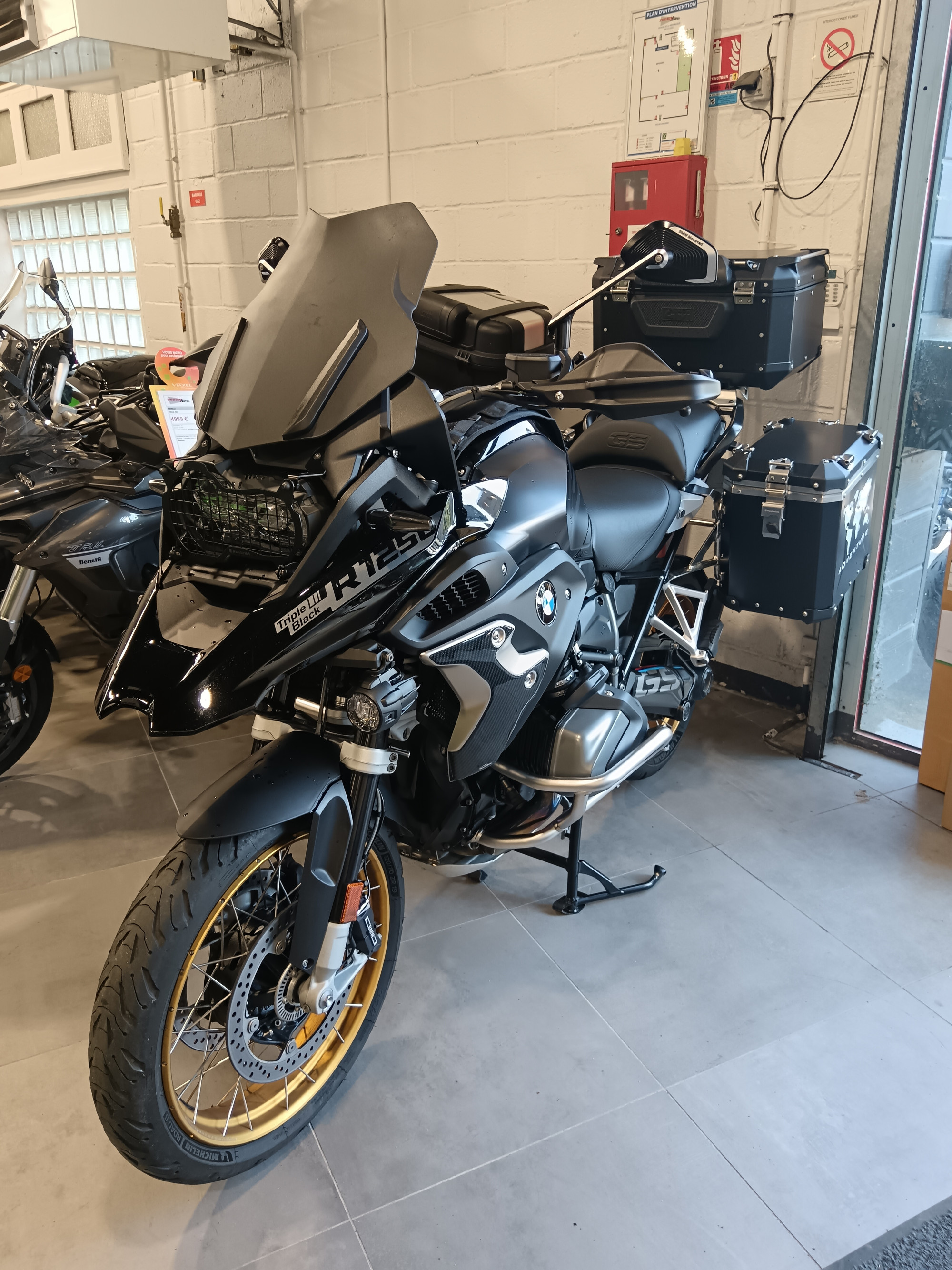 photo de BMW R 1250 GS 1250 occasion de couleur  en vente à Luce n°2