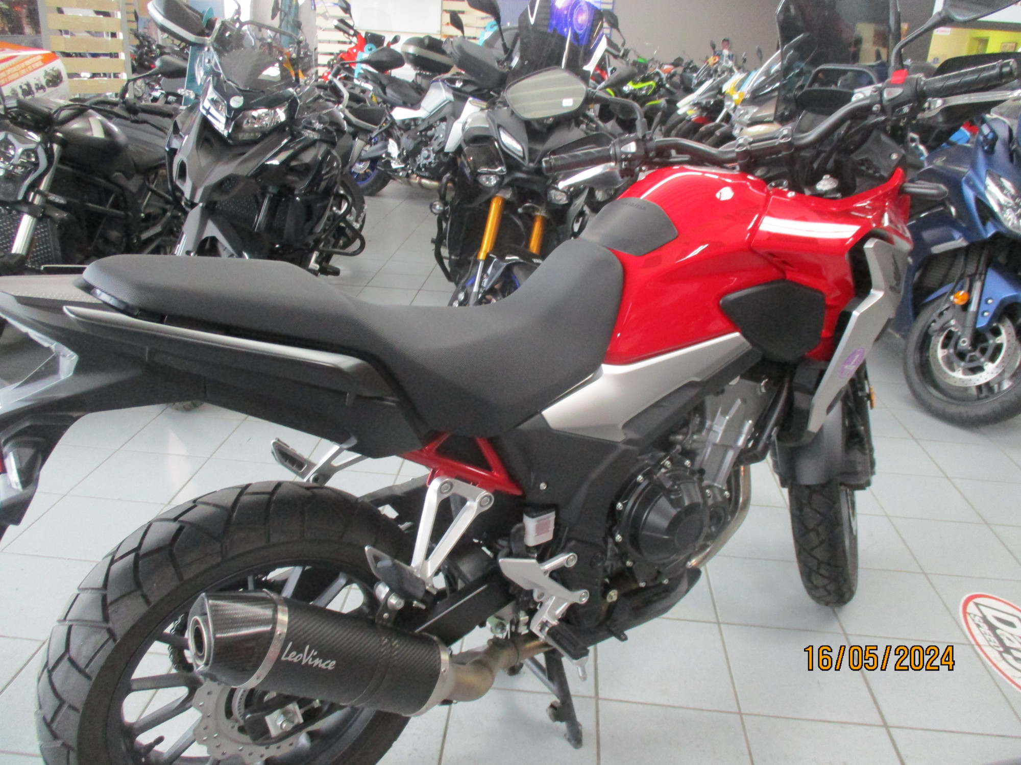 photo de HONDA CB 500 X 500 occasion de couleur  en vente à Soissons n°1