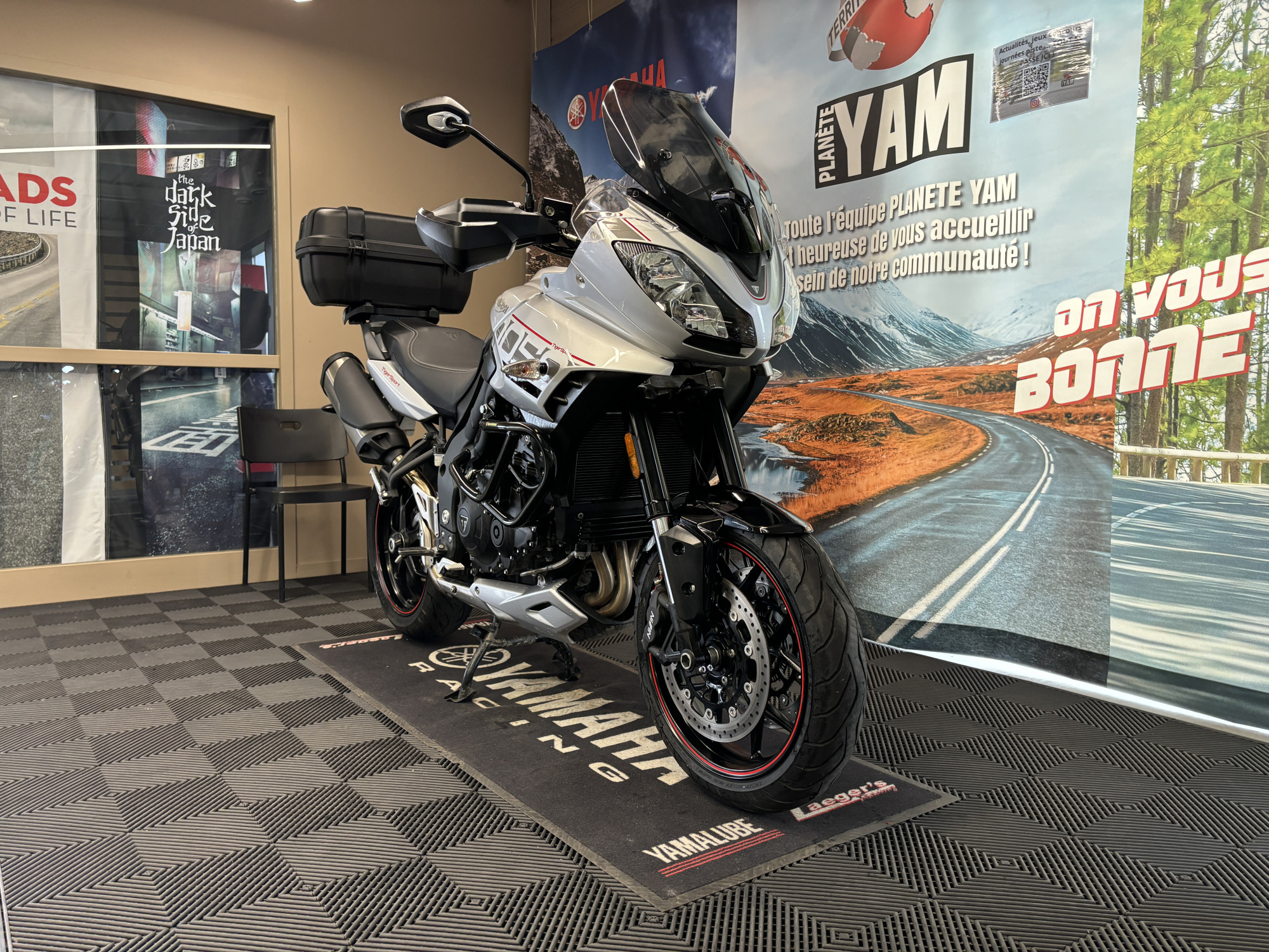 photo de TRIUMPH TIGER 1050 SPORT ABS 1050 occasion de couleur  en vente   Rennes