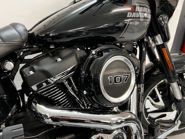 photo de HARLEY DAVIDSON SOFTAIL SPORT GLIDE 1745 1745 occasion de couleur  en vente à Seynod n°2