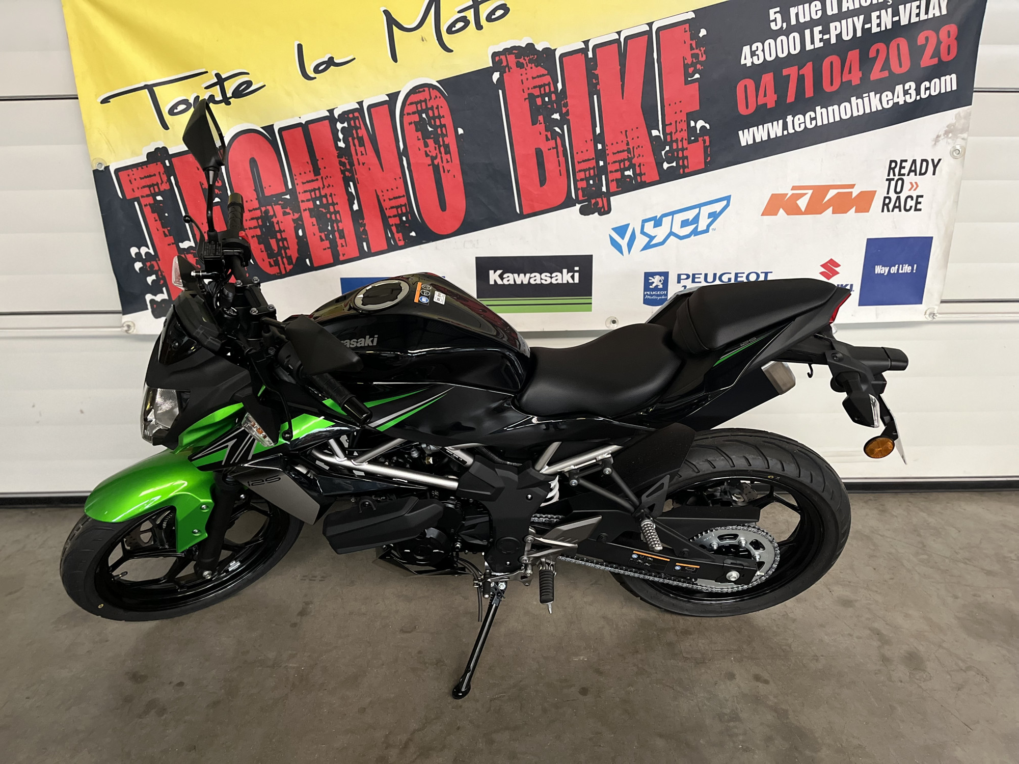 photo de KAWASAKI Z 125 125 occasion de couleur  en vente à St Germain Laprade n°2