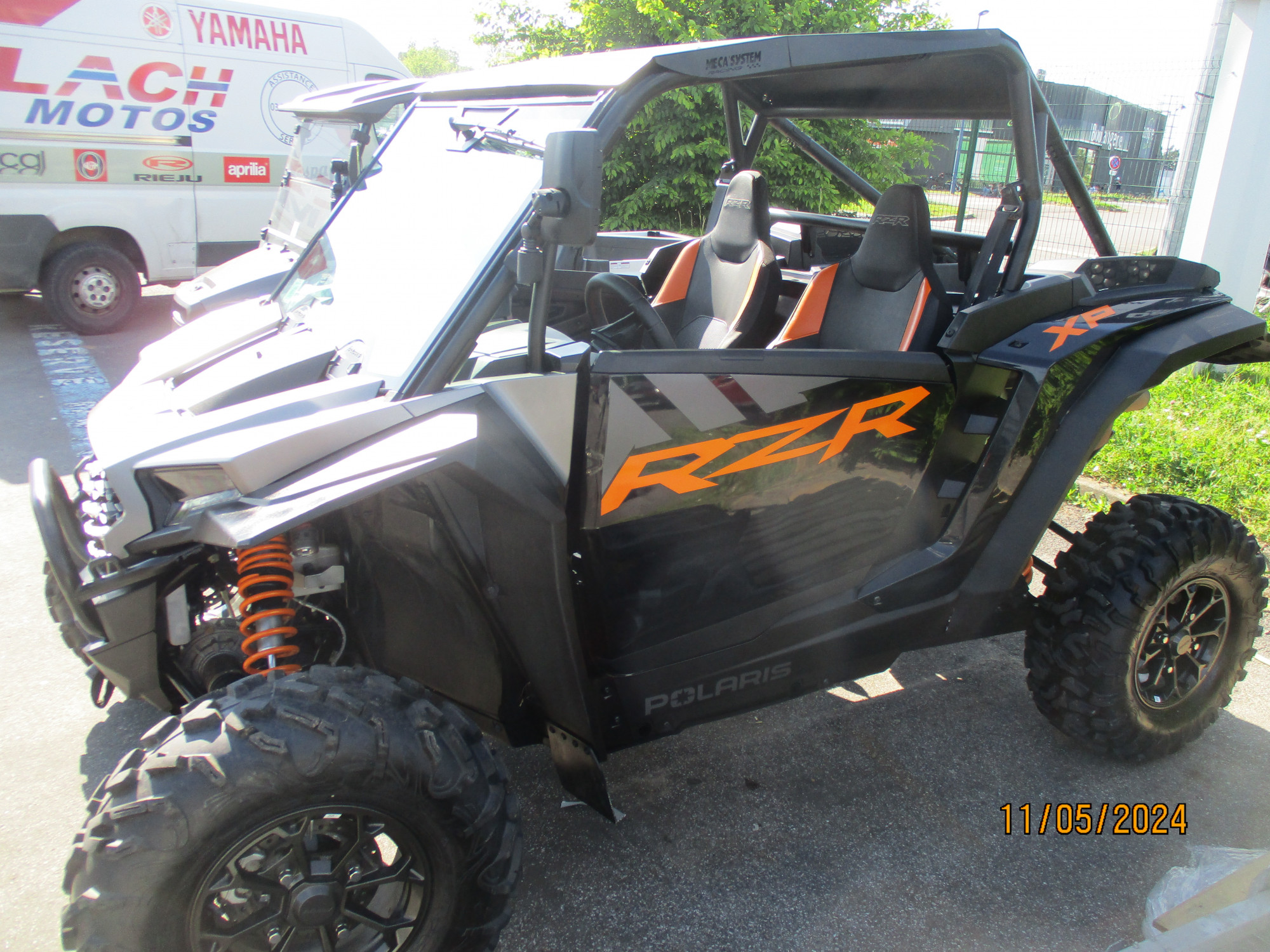 photo de POLARIS RZR XP 1000 SPORT 1000 occasion de couleur  en vente   Soissons