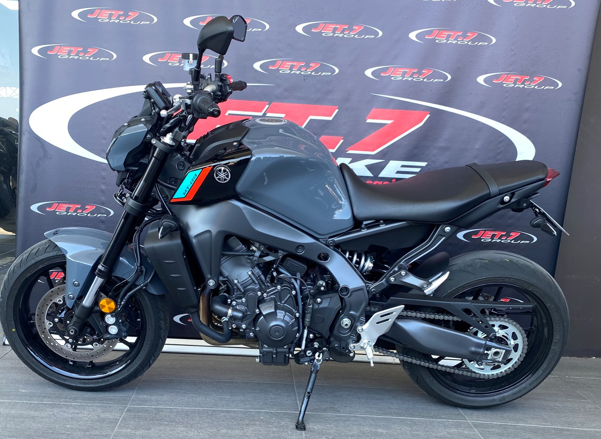 photo de YAMAHA MT-09 850 occasion de couleur  en vente   Ste Maxime