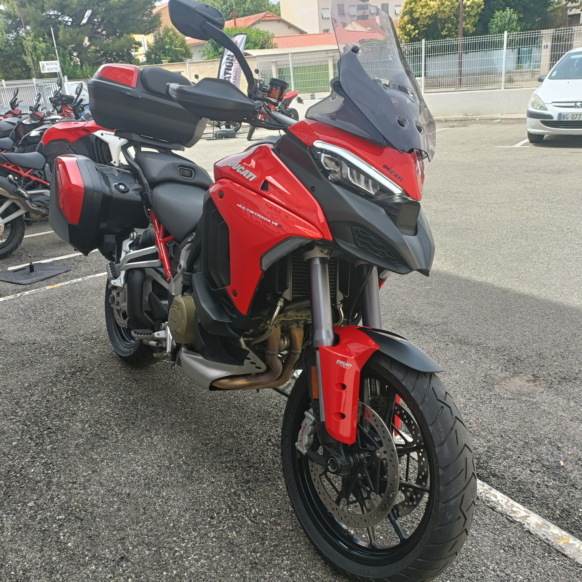 photo de DUCATI MULTISTRADA V4 S 1153 occasion de couleur  en vente à Avignon n°1