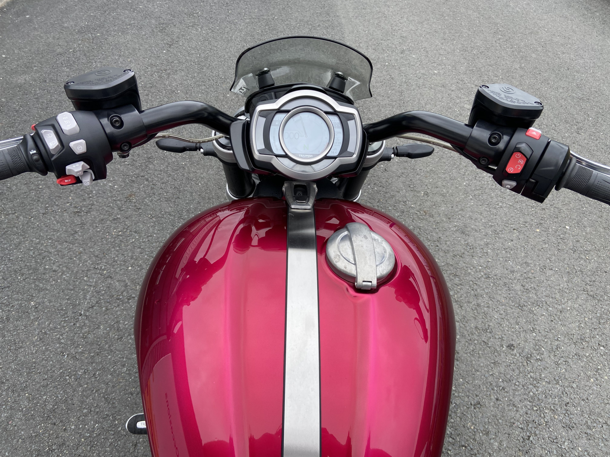 photo de TRIUMPH ROCKET 3 GT 2500 occasion de couleur  en vente à Bieville Beuville n°1